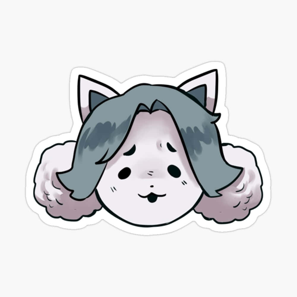 Temmie Undertale 頭部 壁紙 — 一個可愛的Q版角色，灰色頭髮和貓耳，戴著毛茸茸的粉紅色耳罩，在純色背景前溫柔地微笑。