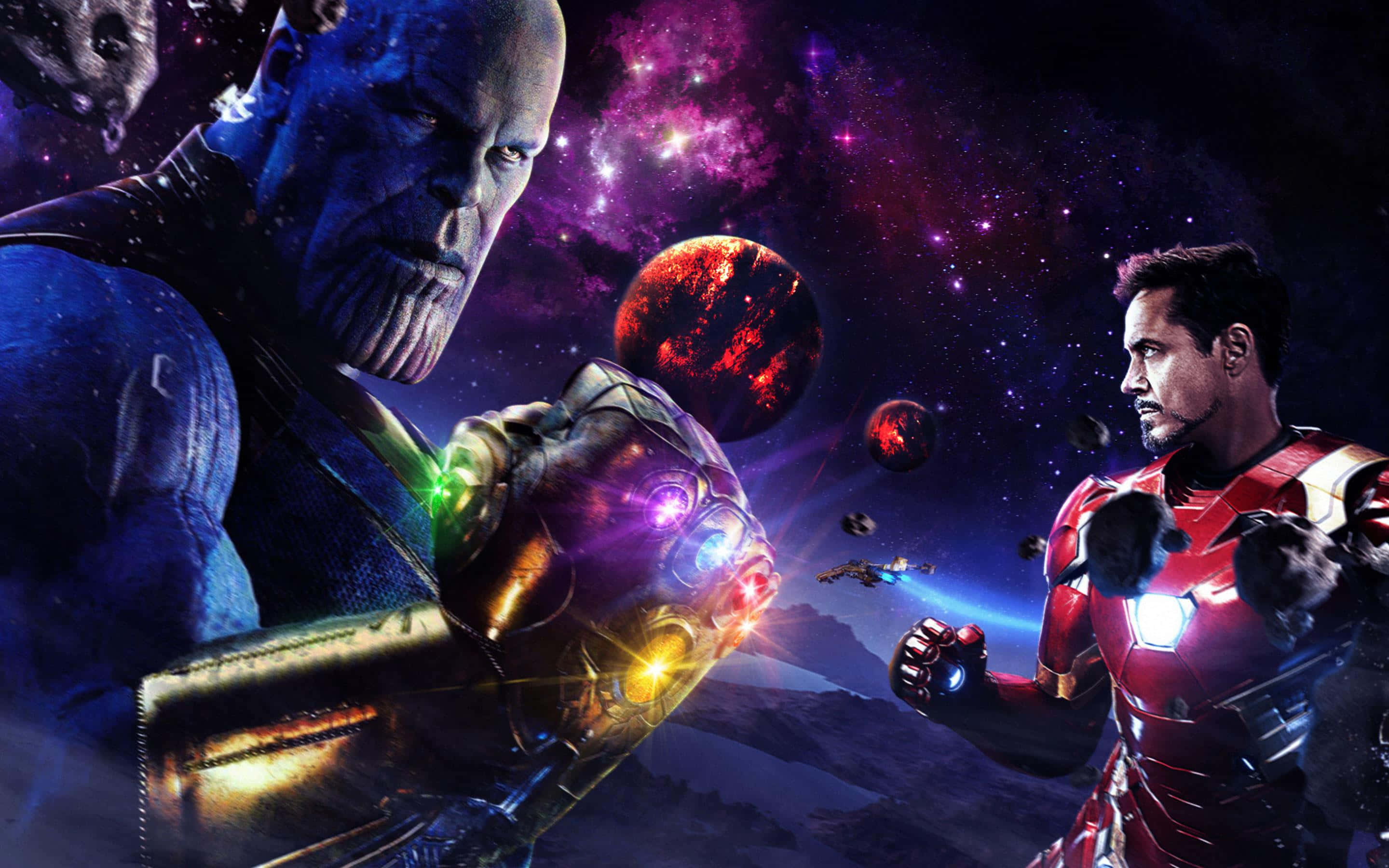 Iron Man Vs Thanos 桌布 壁紙 — Thanos 與 Iron Man 在充滿活力的星雲和發光行星的背景下進行宇宙對決。