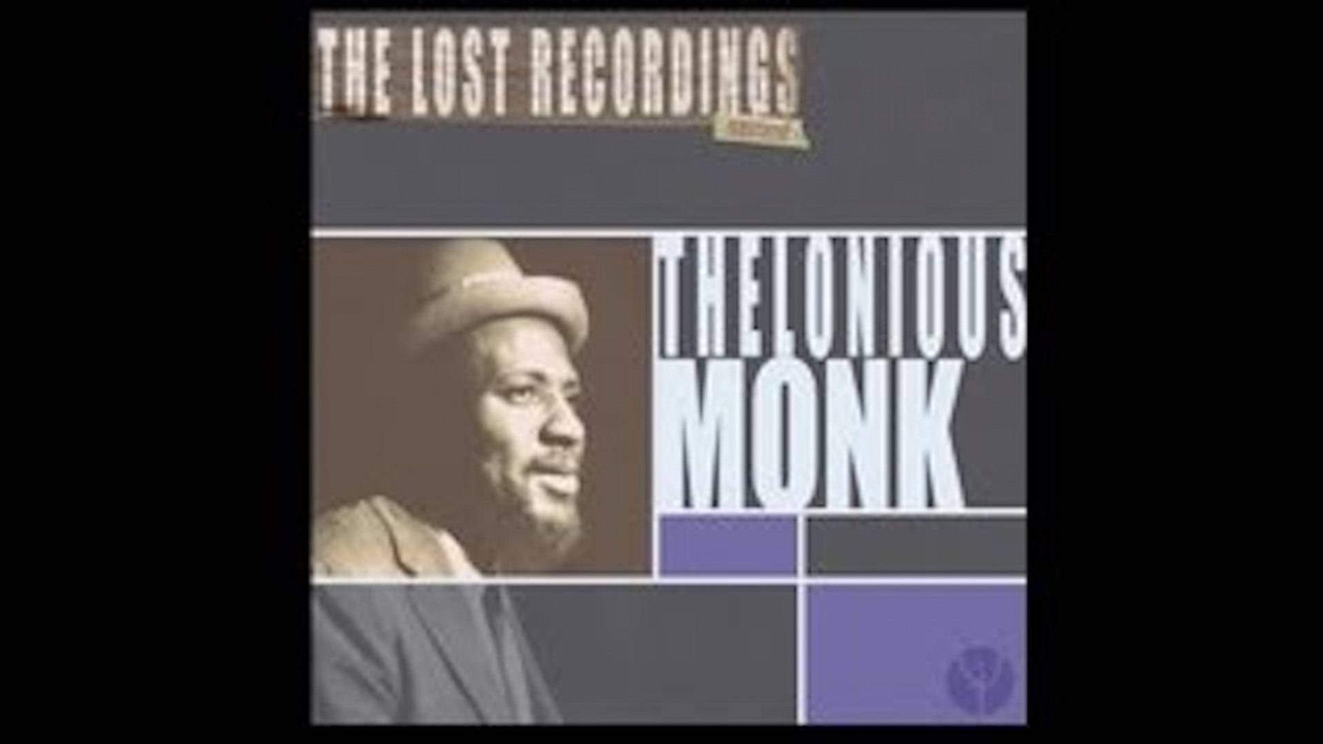 Thelonious Monk《Lost Recordings》專輯封面 壁紙 — 一張爵士鋼琴家 Thelonious Monk 戴帽子的棕褐色調肖像，上面有粗體文字疊加顯示「The Lost Recordings」。