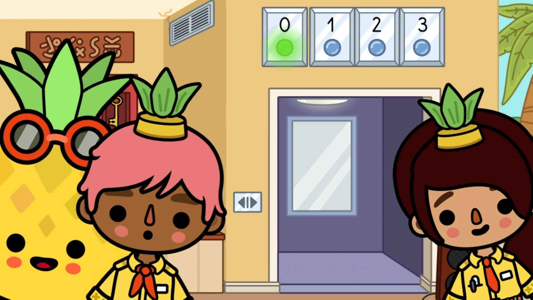 Toca Boca電梯女孩 壁紙 — 三個戴著菠蘿帽的卡通人物站在電梯附近色彩鮮豔的酒店大堂。