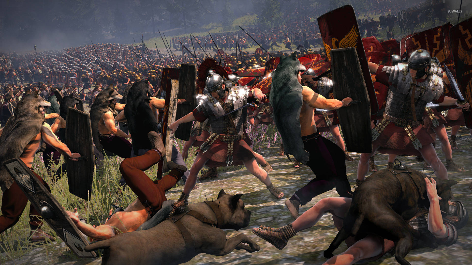 Total War Rome 2 激烈戰場 壁紙 — 羅馬軍團士兵與野蠻戰士在一個混亂泥濘的戰場上衝突，伴有狗和倒下的士兵。
