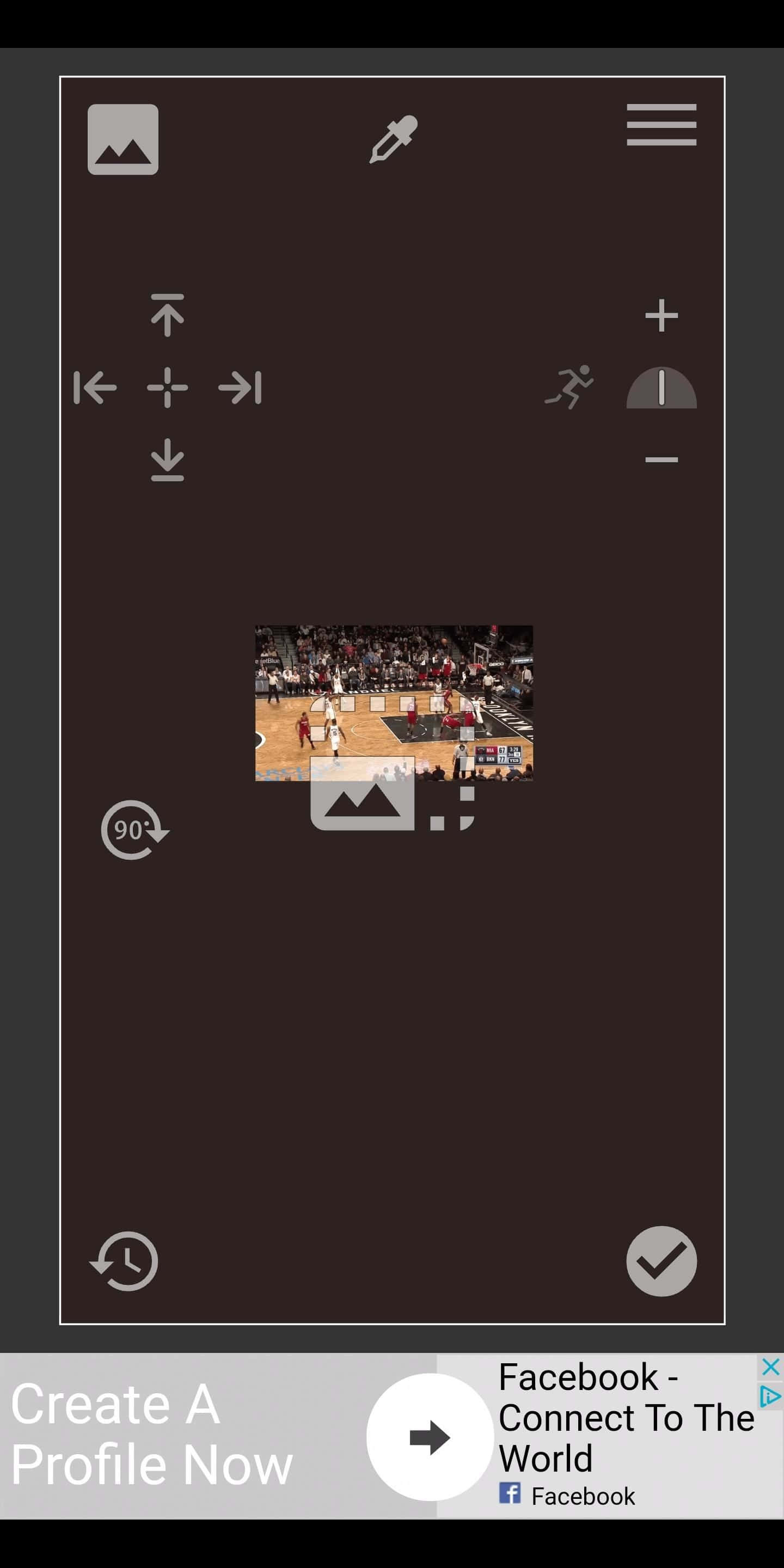 用 Tricky Lock Screen 保護你的裝置 壁紙 — 通過帶有調整工具的移動照片編輯應用程序界面觀看的籃球比賽。