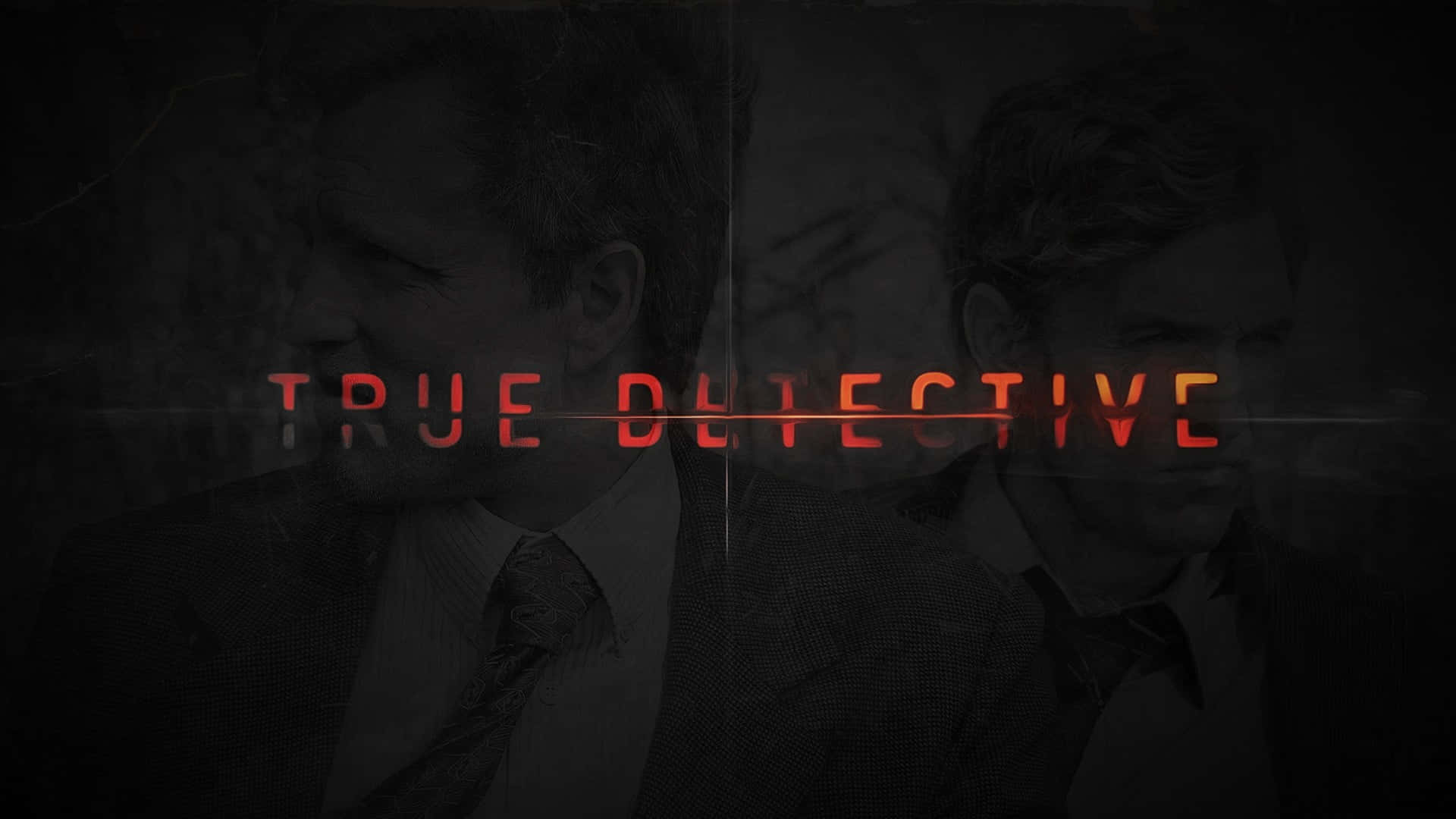 True Detective標題，背景陰暗，有兩名身穿西裝的男子。