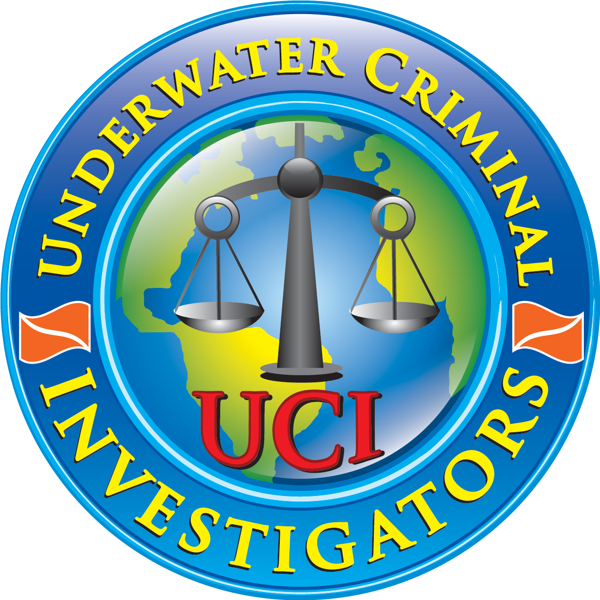 U C I 水下刑事調查員標誌 壁紙 — 水下犯罪調查員的圓形標誌，包含地球儀、正義天秤和潛水旗，背景為藍色。