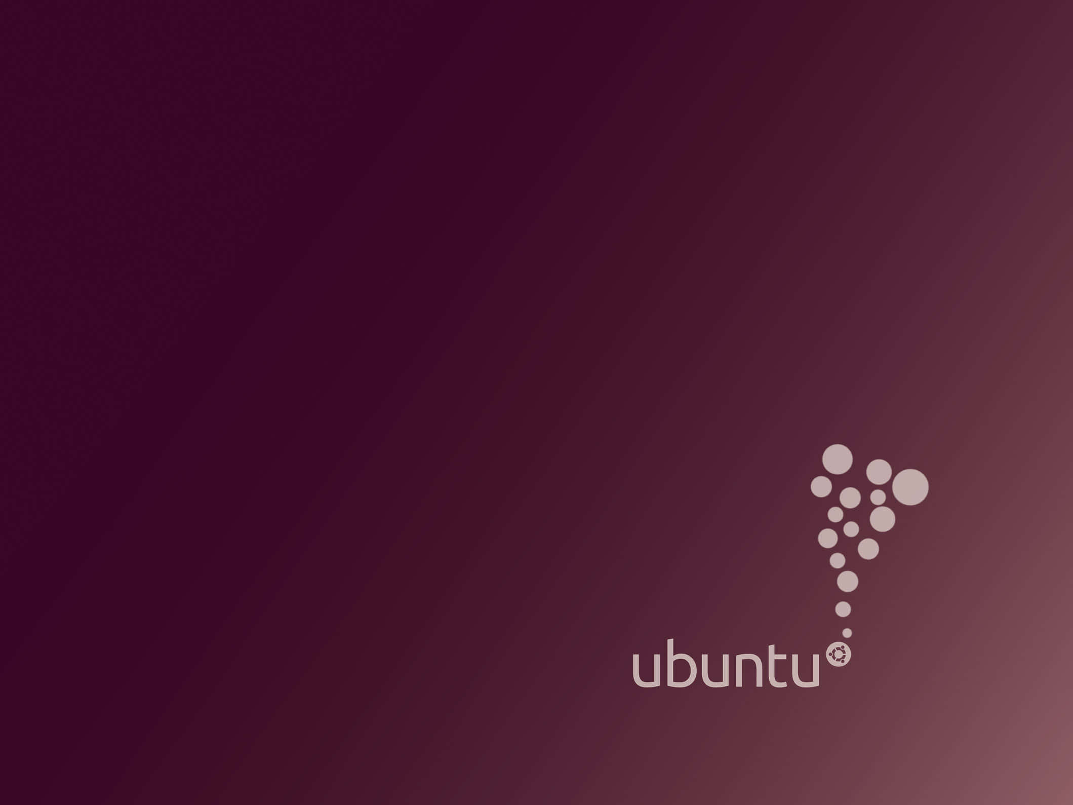 探索開源計算的強大潛力：Ubuntu 壁紙 — Ubuntu 標誌以白色圓點呈現，背景為帶有對角線條紋的紫色漸變色。