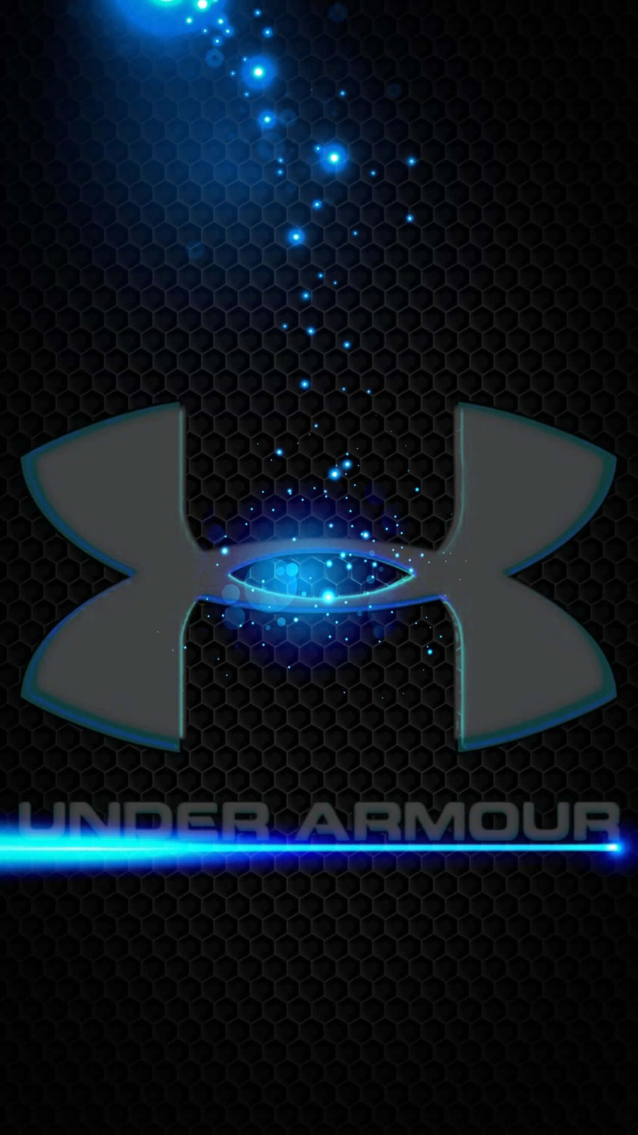 以Under Armour釋放你的內在運動員 壁紙 — Under Armour 標誌在深色六邊形網格背景上發出電光藍色粒子光芒。
