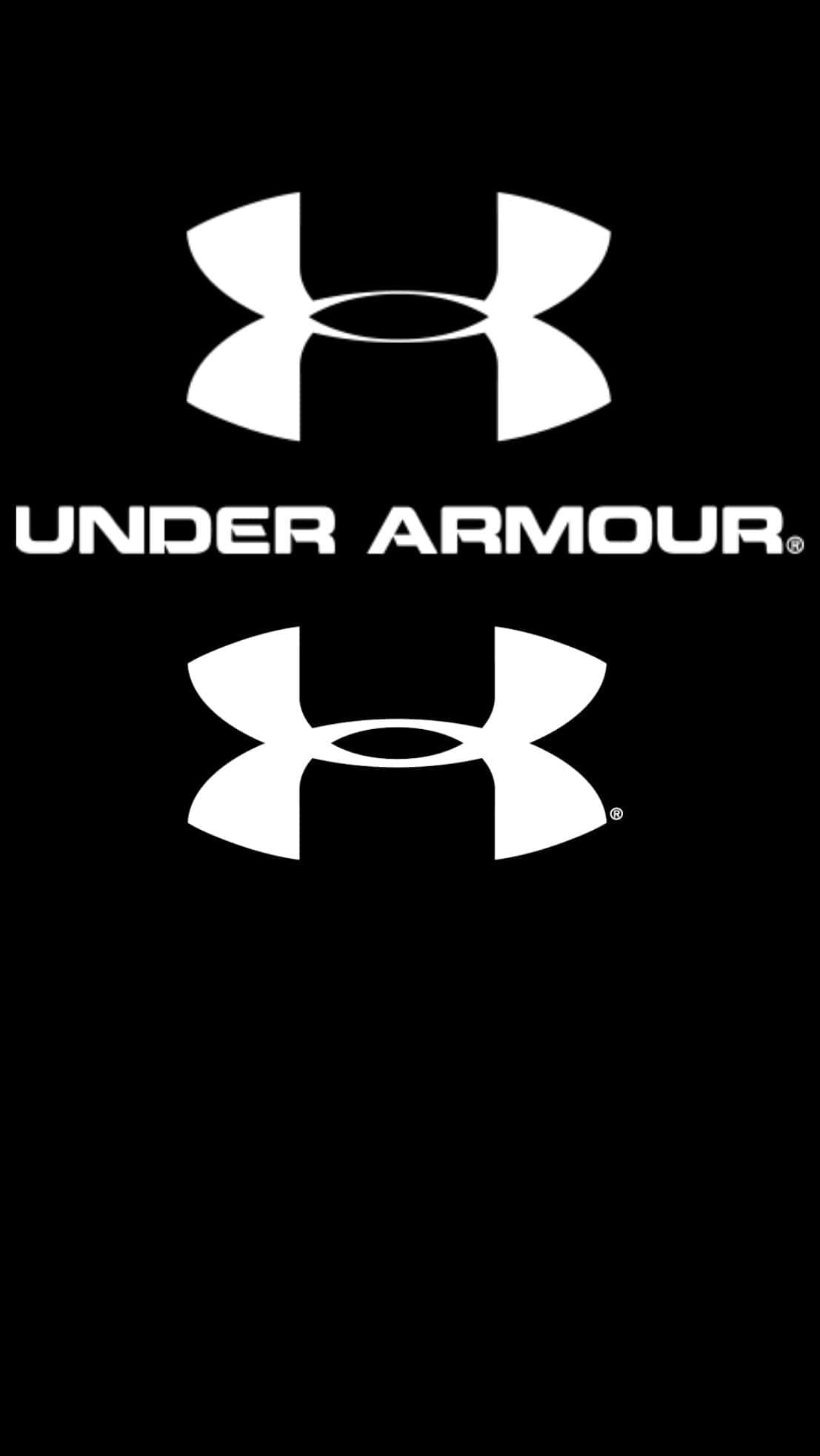 搶先體驗最新Under Armour產品 - 適合健身房或街頭穿搭 壁紙 — 大膽的白色Under Armour標誌和文字在純黑色背景上顯得格外突出。