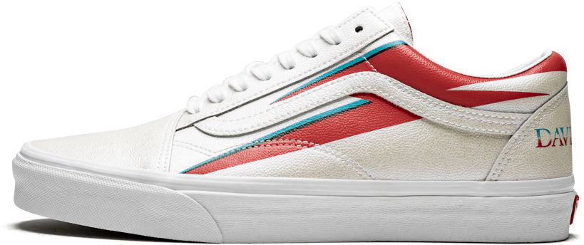 經典 Vans 滑板鞋側視圖 壁紙 — 白色低筒運動鞋，帶有鮮明的紅色和藍綠色斜紋，鞋跟處有「DAVE」品牌標誌。