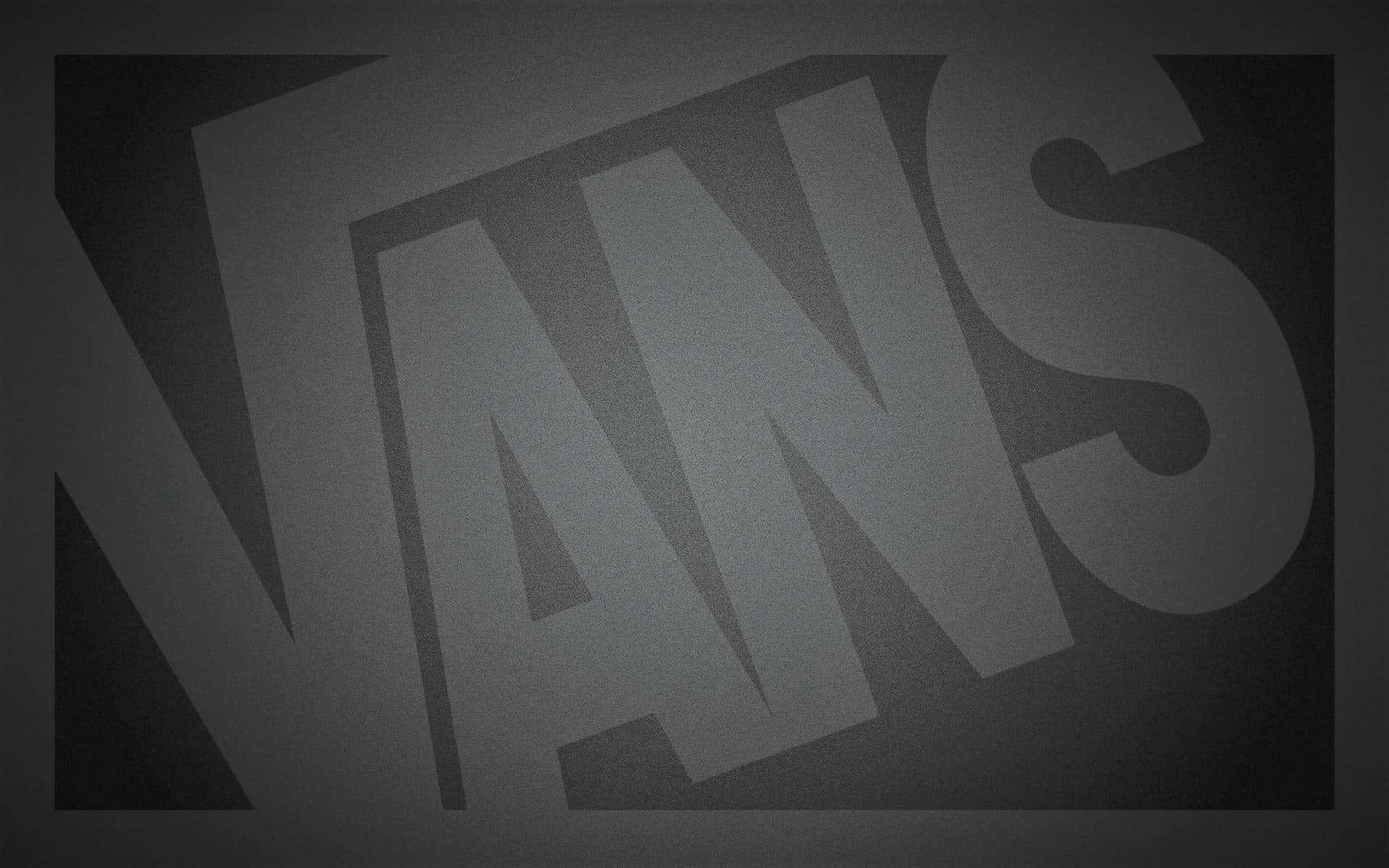 時尚 Vans 標誌 壁紙 — 單色紋理壁紙，以深色漸變背景襯托粗體灰色Vans標誌。