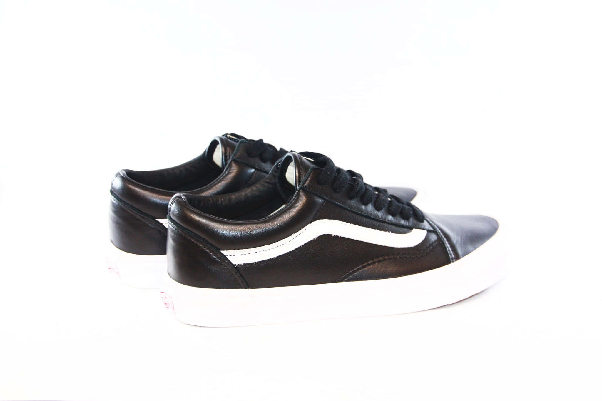Vans Old Skool - 黑白經典 壁紙