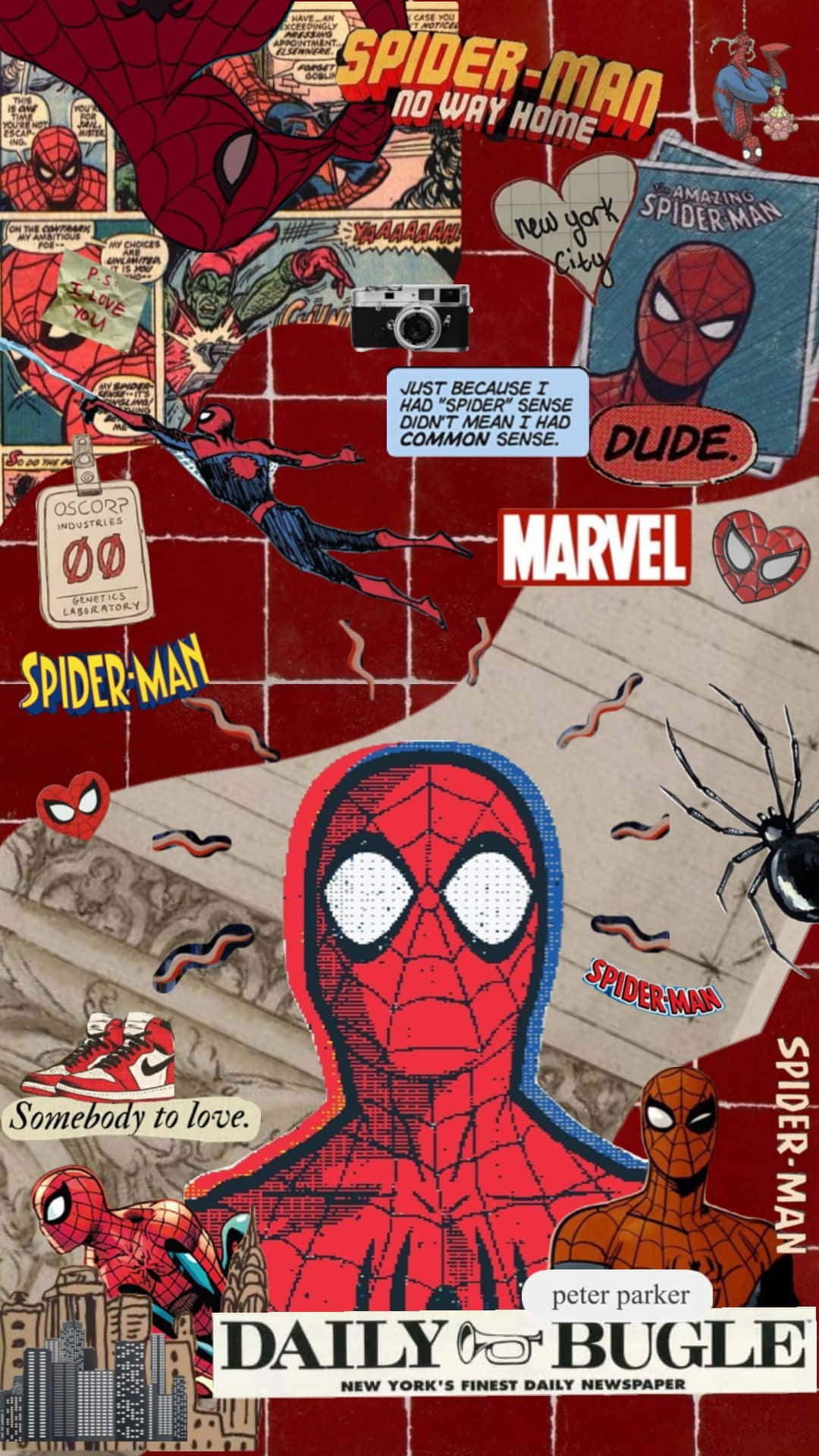 Daily Bugle 桌布 壁紙 — 一幅充滿活力的漫畫拼貼畫，以紅磚牆為背景，蜘蛛俠以多種姿勢和風格呈現，並帶有報紙剪報和城市景觀元素。