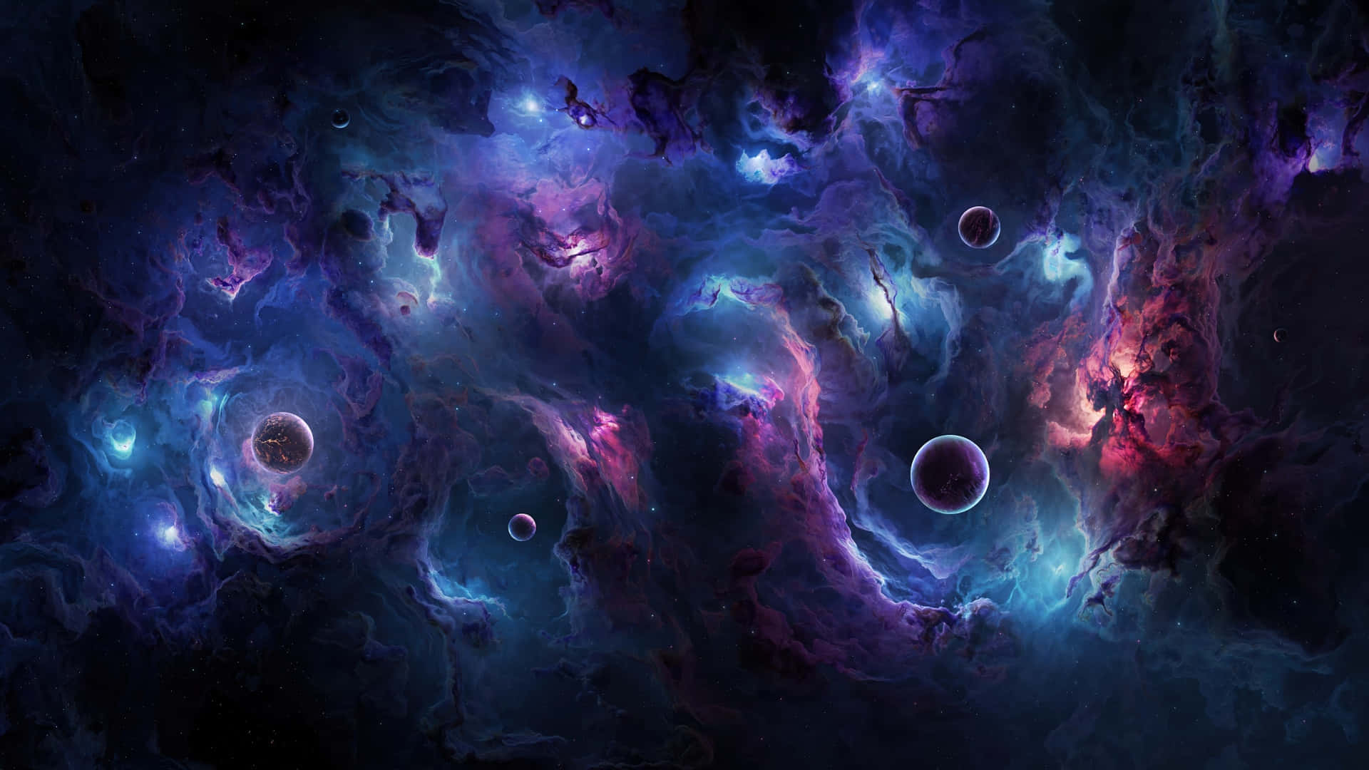  壁紙 — 充滿活力的宇宙星雲在深藍、紫色和粉紅色中旋轉，發光的行星漂浮在星塵中。