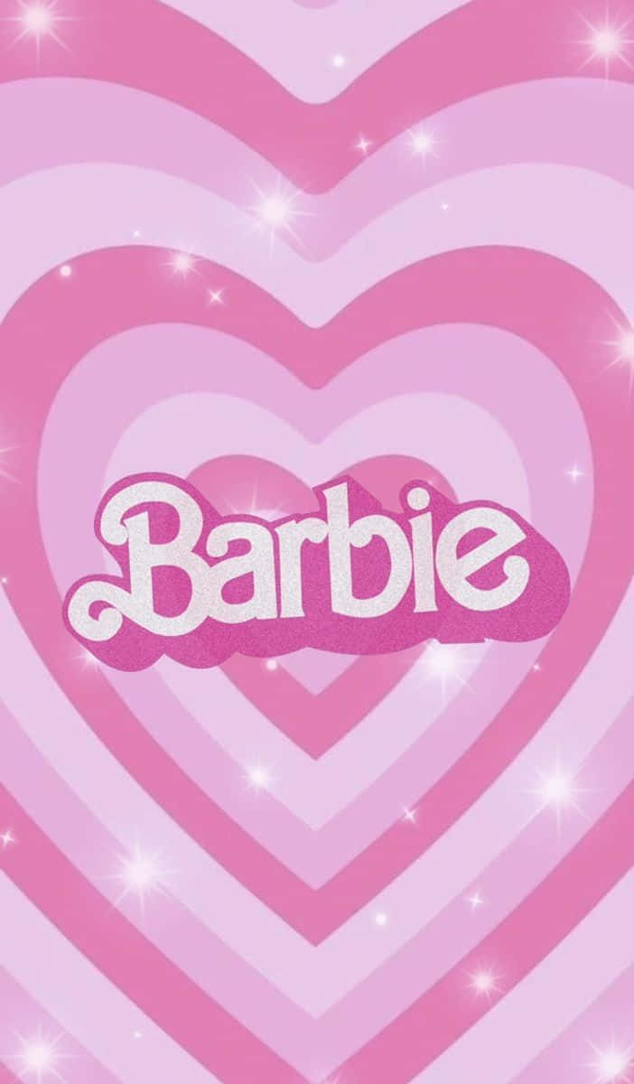 Glitter Barbie Aesthetic 桌布 壁紙 — 充滿活力的粉紅色牆紙，帶有同心心形和閃爍星星，中央是標誌性的 Barbie 標誌。