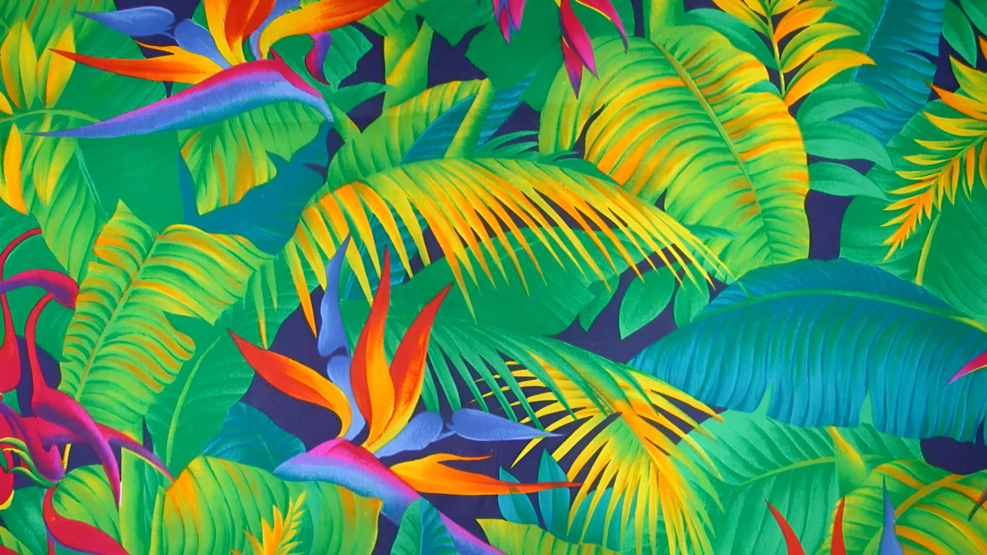  壁紙 — 充滿活力的熱帶葉子，帶有螢光綠、黃色和藍色的葉子，以及火熱的橙粉紅色天堂鳥花，背景為深藍色。