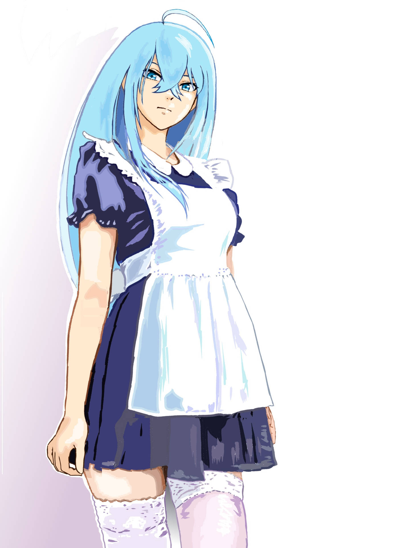 藍髮動漫女孩穿著女僕裝，表情嚴肅。