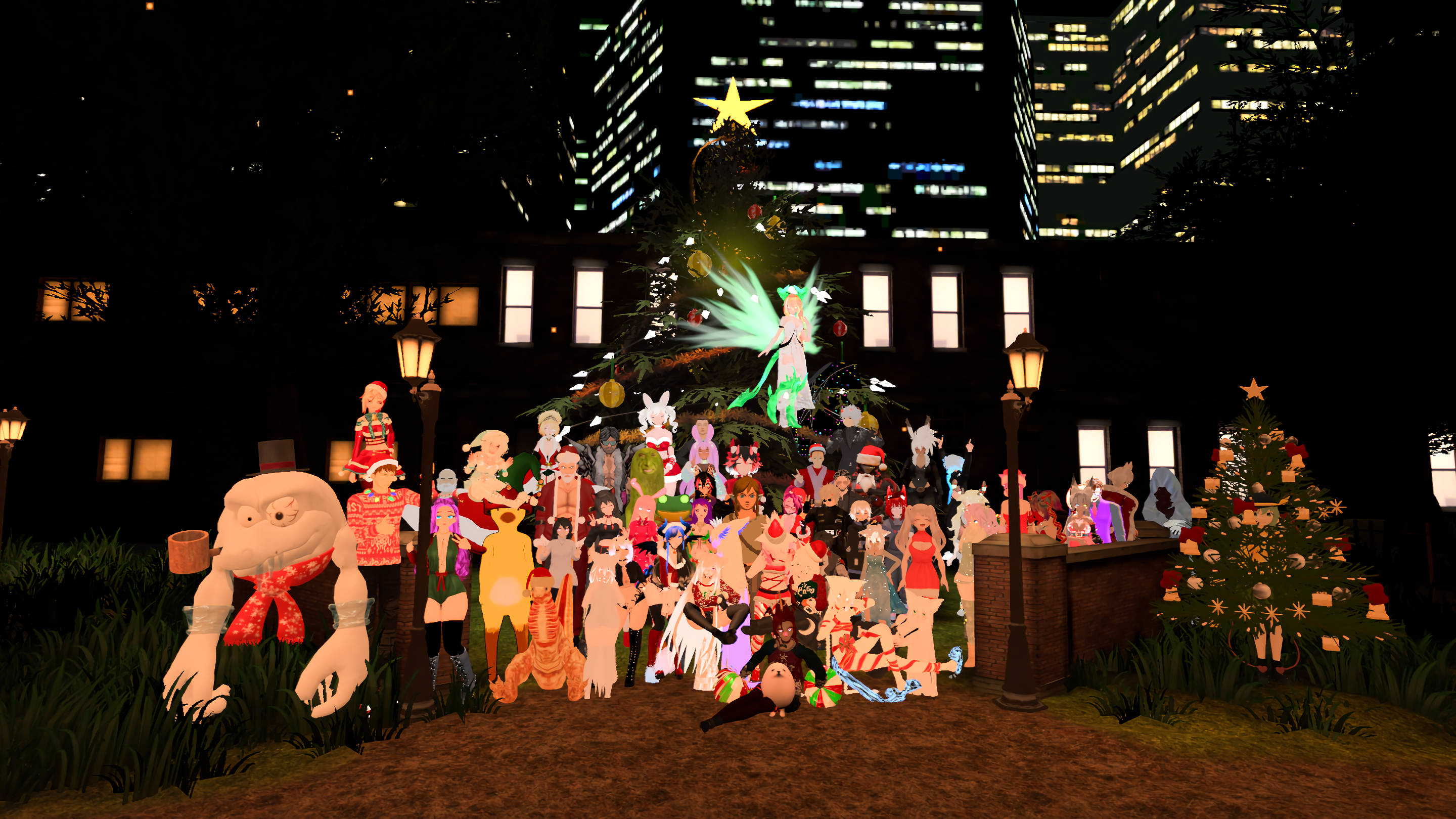 Vrchat Gator RP聖誕節 壁紙 — 夜晚節日聚會，各種動漫角色圍繞著發光的聖誕樹，背景是城市公園中燈火通明的摩天大樓。