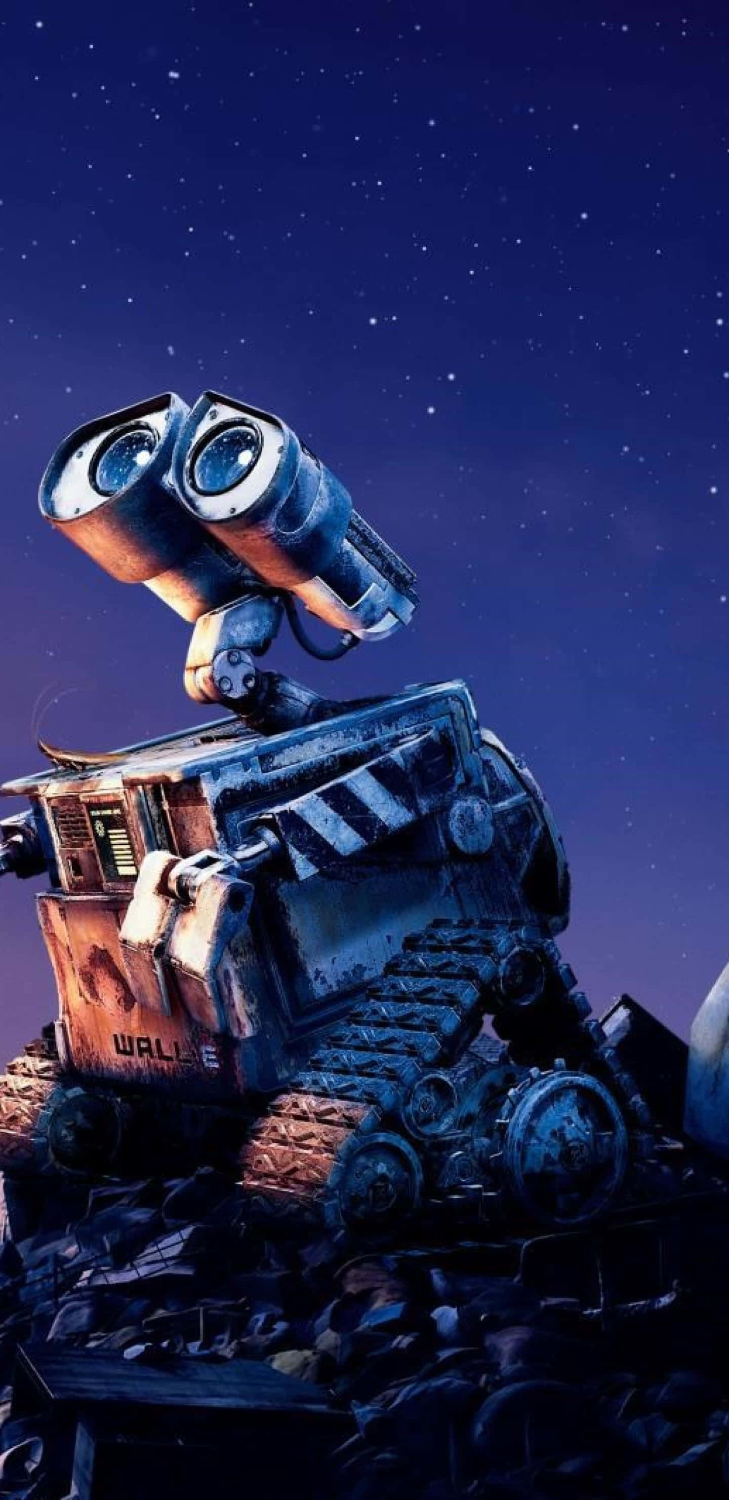 仰望星空的 Wall-E iPhone 壁紙 — WALL-E 獨自站在一堆垃圾上，在繁星點點的夜空下，他的雙筒望遠鏡眼睛帶著靜默的驚奇向上凝視。