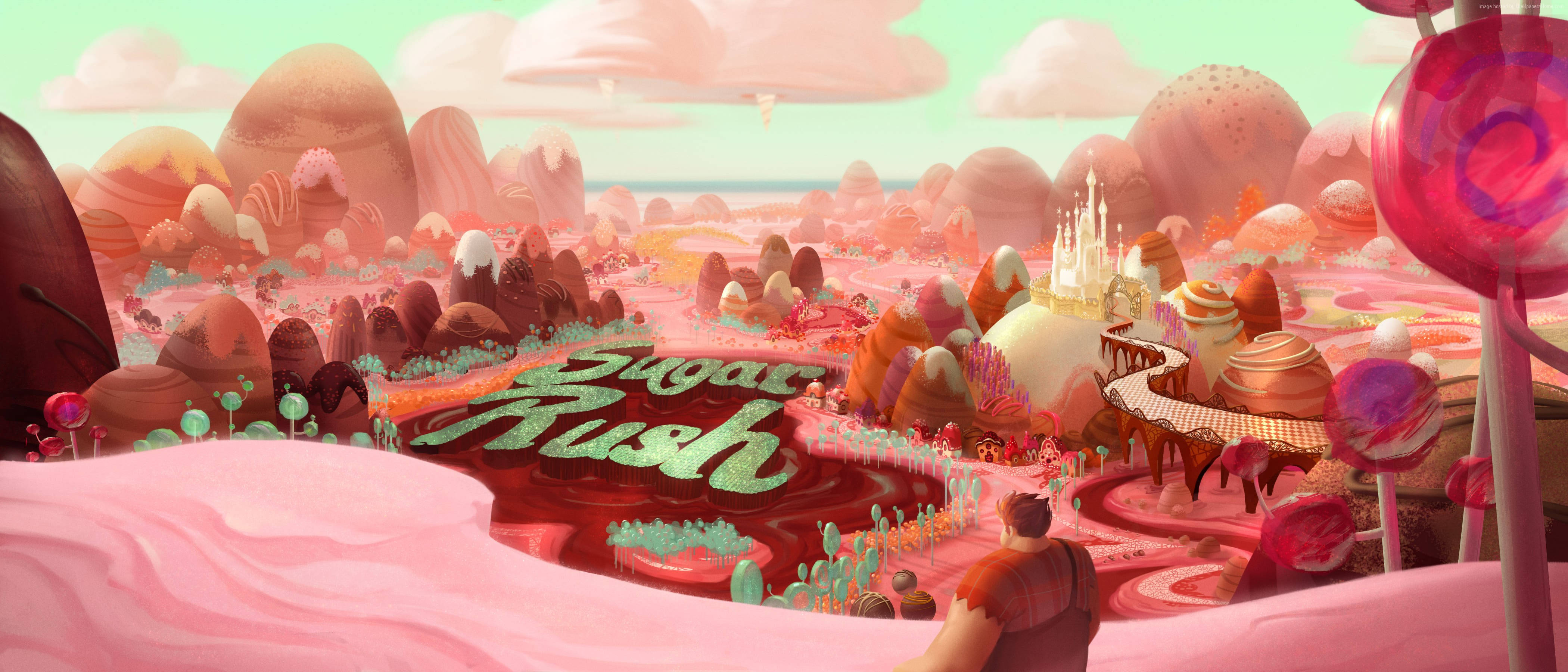 Wreck-It Ralph 在糖果樂園 壁紙 — 一個夢幻的糖果景觀，有粉紅色的山丘、棒棒糖樹，以及在柔和天空下隱藏在甜點中的城堡。