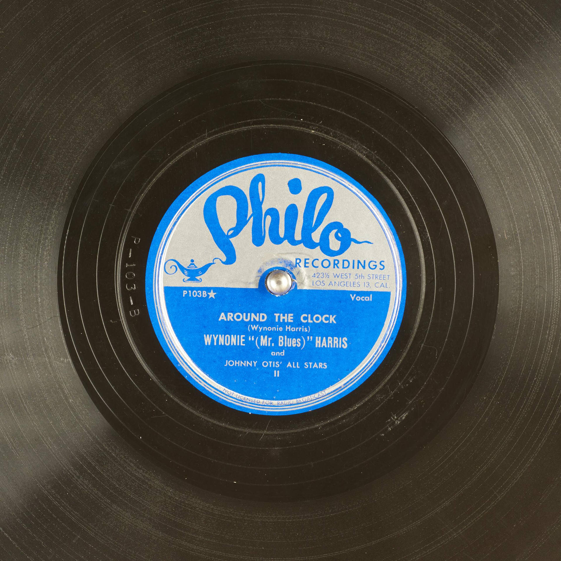 復古Philo Records黑膠唱片標籤特寫，顯示藝術家姓名和歌曲名稱。
