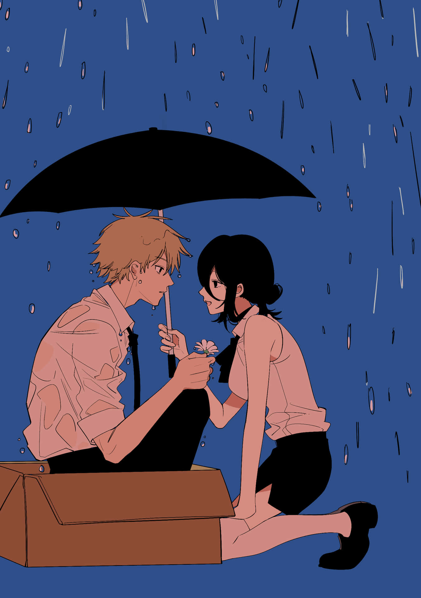  壁紙 — 一對年輕情侶在雨中共享一把黑色雨傘，坐在紙皮箱上，背景是深藍色。