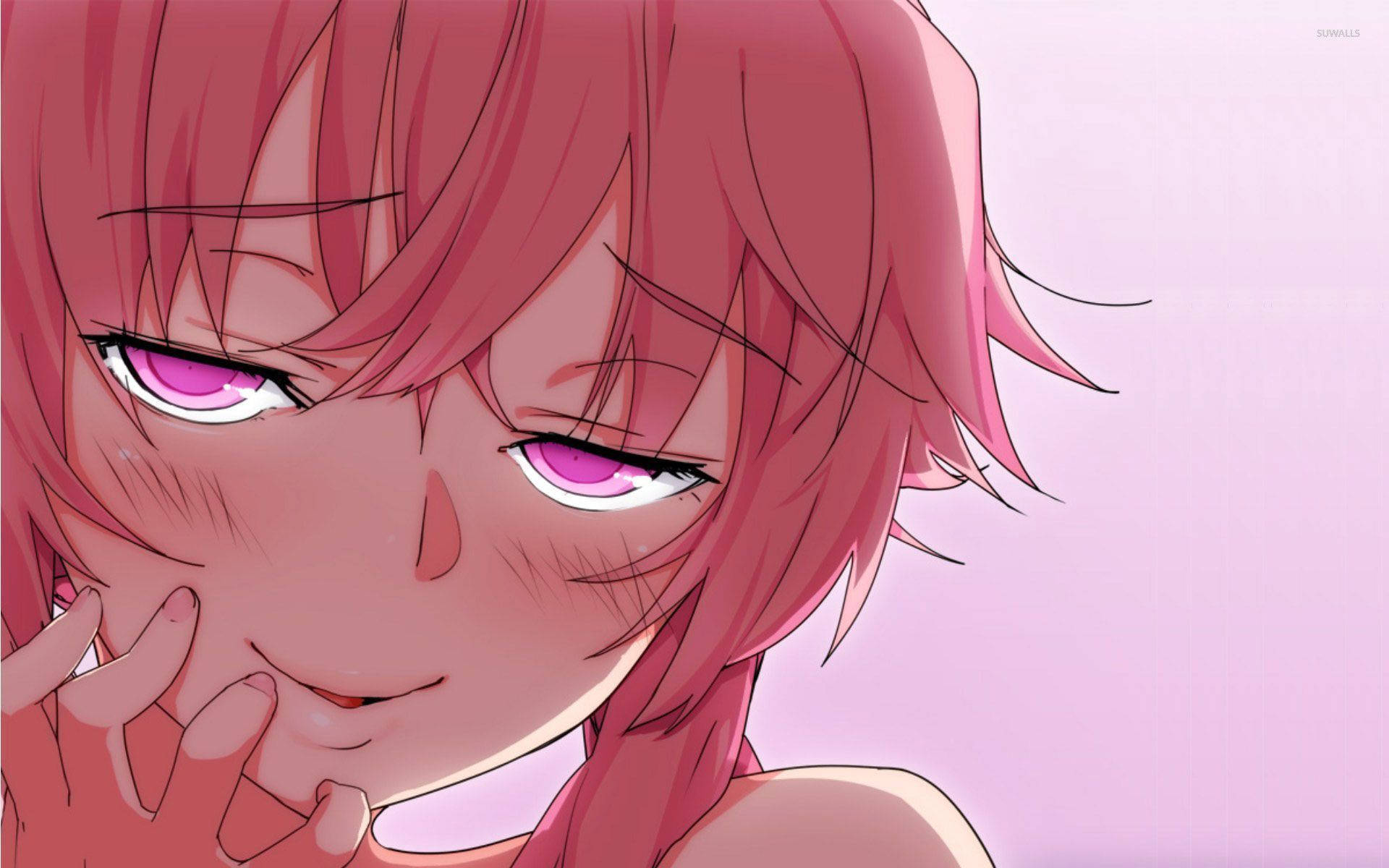 Yuno Gasai 粉紅雙眸 壁紙 — 一個粉紅色頭髮和發光眼睛的動漫女孩特寫，害羞地微笑著觸摸她的臉頰。