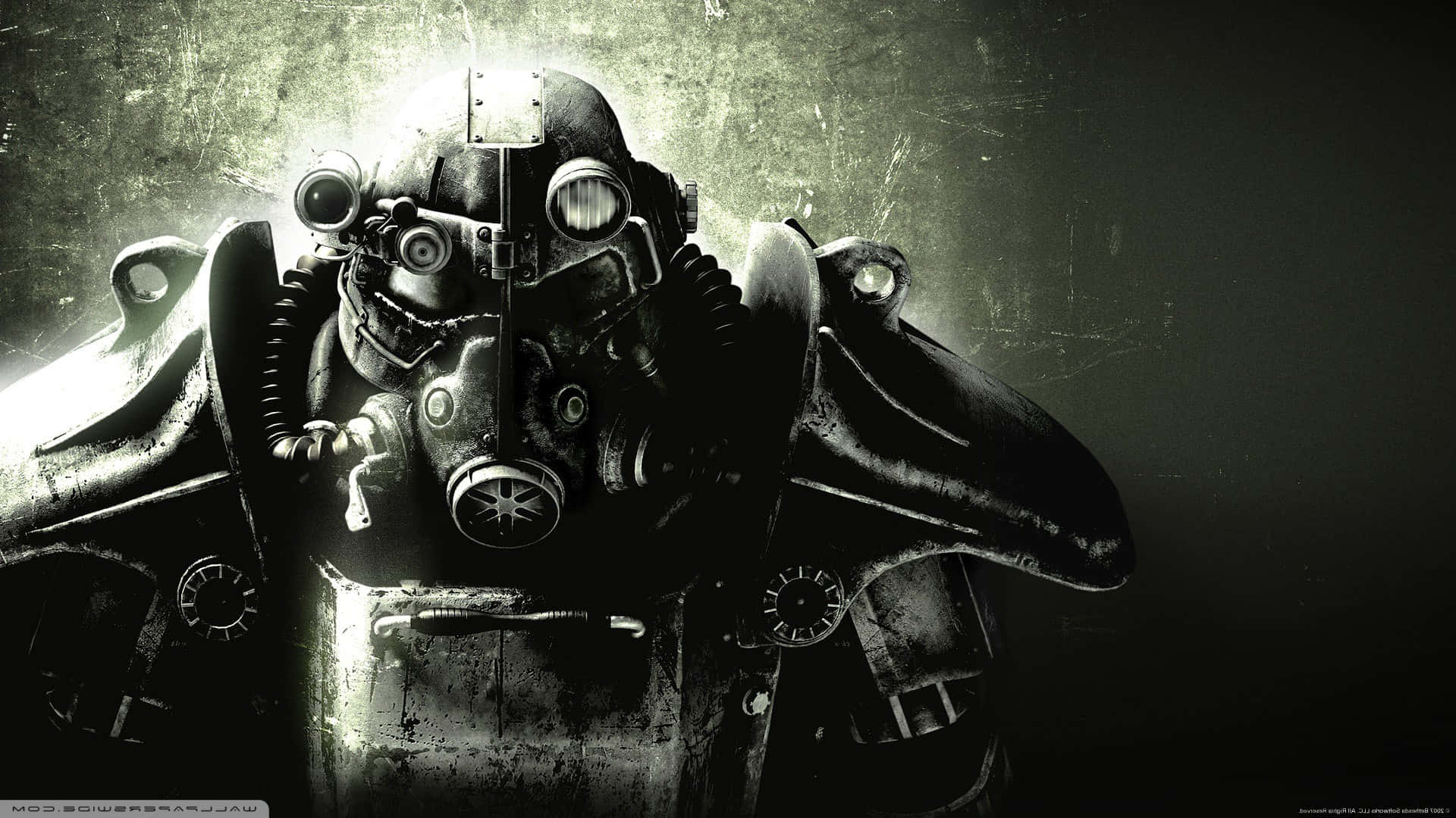 Fallout Brotherhood Of Steel 桌布 壁紙 — 一件風化的動力裝甲服，帶有發光的護目鏡，站立在骯髒、昏暗的環境中。