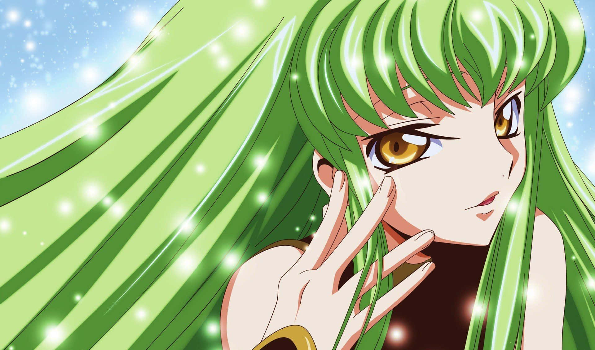 Code Geass C.c. 桌布 壁紙 — 一位充滿活力的動漫女孩，擁有長長的綠色飄逸頭髮和金色眼睛，輕輕地將臉貼在閃閃發光的藍天背景上。