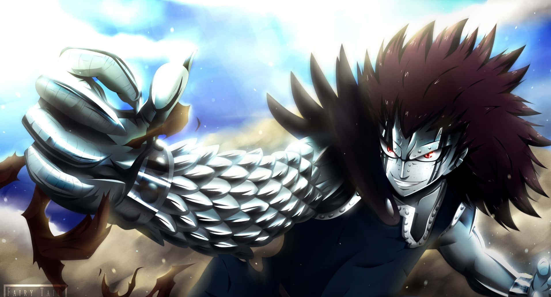 Gajeel Redfox 桌布 壁紙 — 一位兇猛的動漫戰士，擁有尖刺的深色頭髮和發光的紅色眼睛，在明亮的陰天天空下伸出一隻巨大的金屬裝甲手臂。