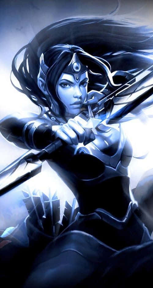 Mirana 桌布 壁紙 — 一位兇猛的藍色調奇幻弓箭手，飄逸的深色頭髮，在發光的背景下全神貫注地拉弓。