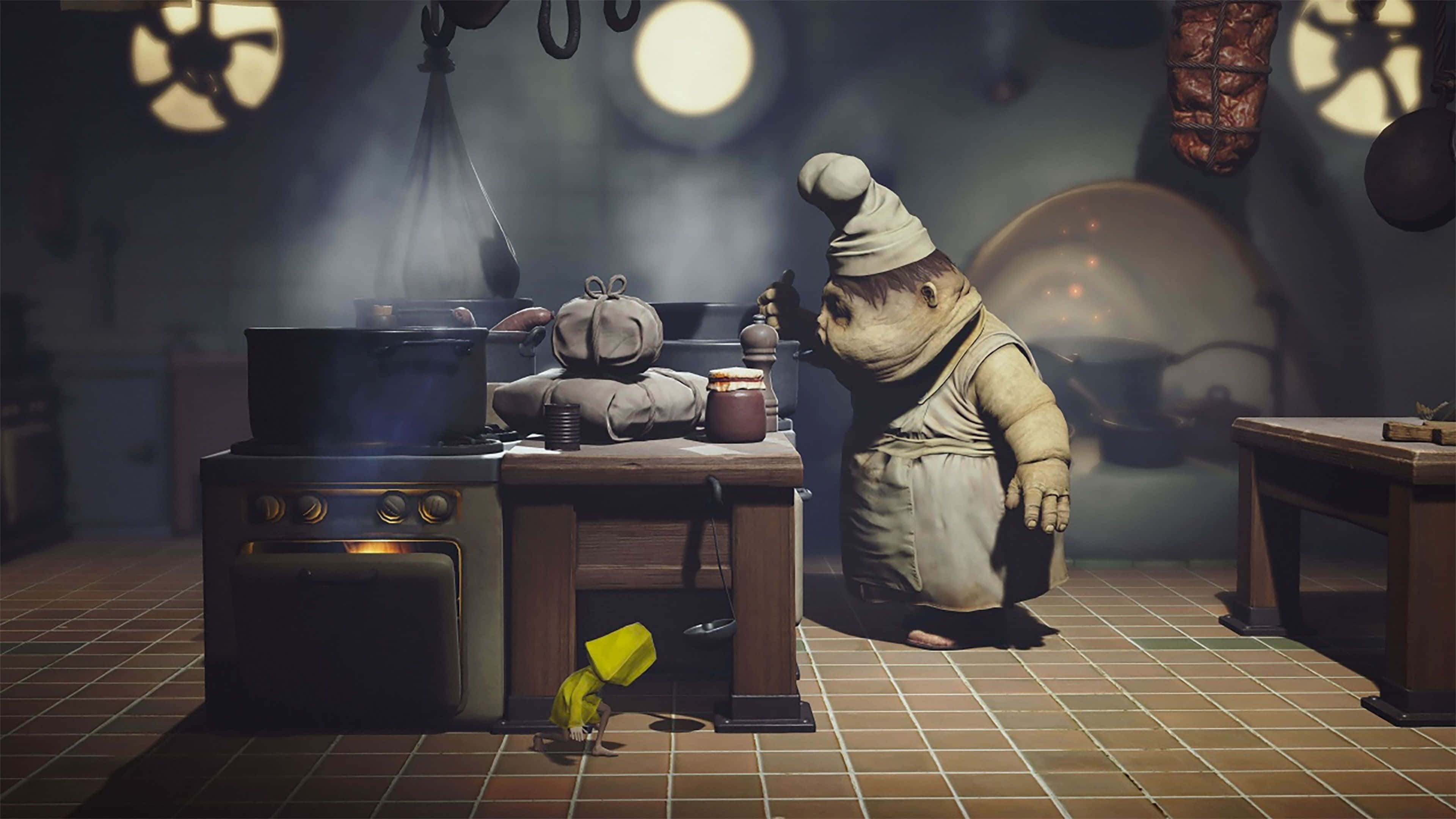 Little Nightmares 桌布 壁紙 — 一位圓潤的廚師在燈光昏暗的廚房裡攪拌著冒著蒸氣的鍋，一隻黃色小生物從檯面下觀看。