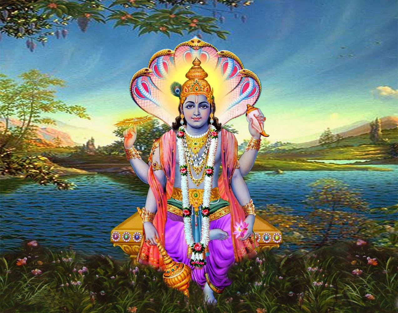 Vishnu 桌布 壁紙 — 一位多臂的神聖人物戴著孔雀羽毛冠冕，寧靜地坐在湖邊的寶座上，背景有山脈和樹木。