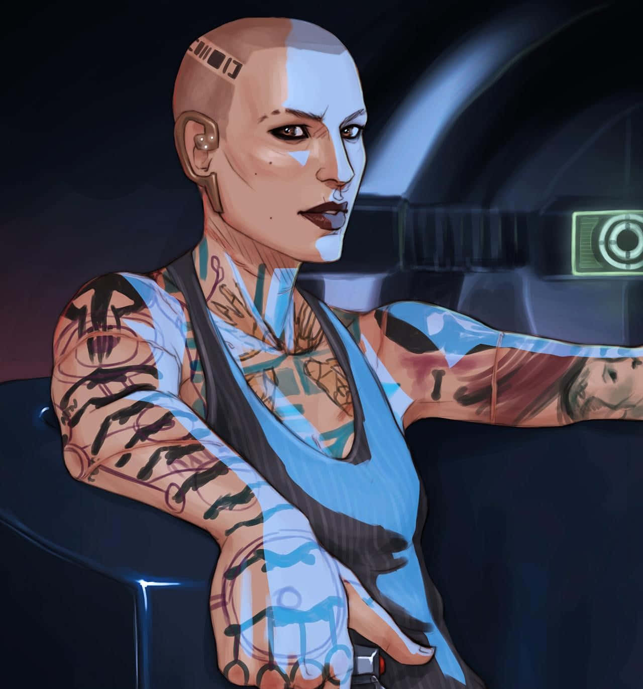 Mass Effect Jack 桌布 壁紙 — 一位帶有紋身和電子耳機的賽博龐克女性坐在昏暗的未來風格駕駛艙中。