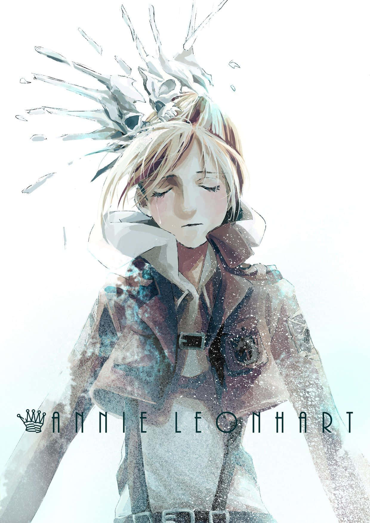 Annie Leonhart 桌布 壁紙 — 一位年輕的動漫女孩閉著眼睛，頭部噴出冰刺，穿著細節豐富的夾克，背景是明亮的白色。