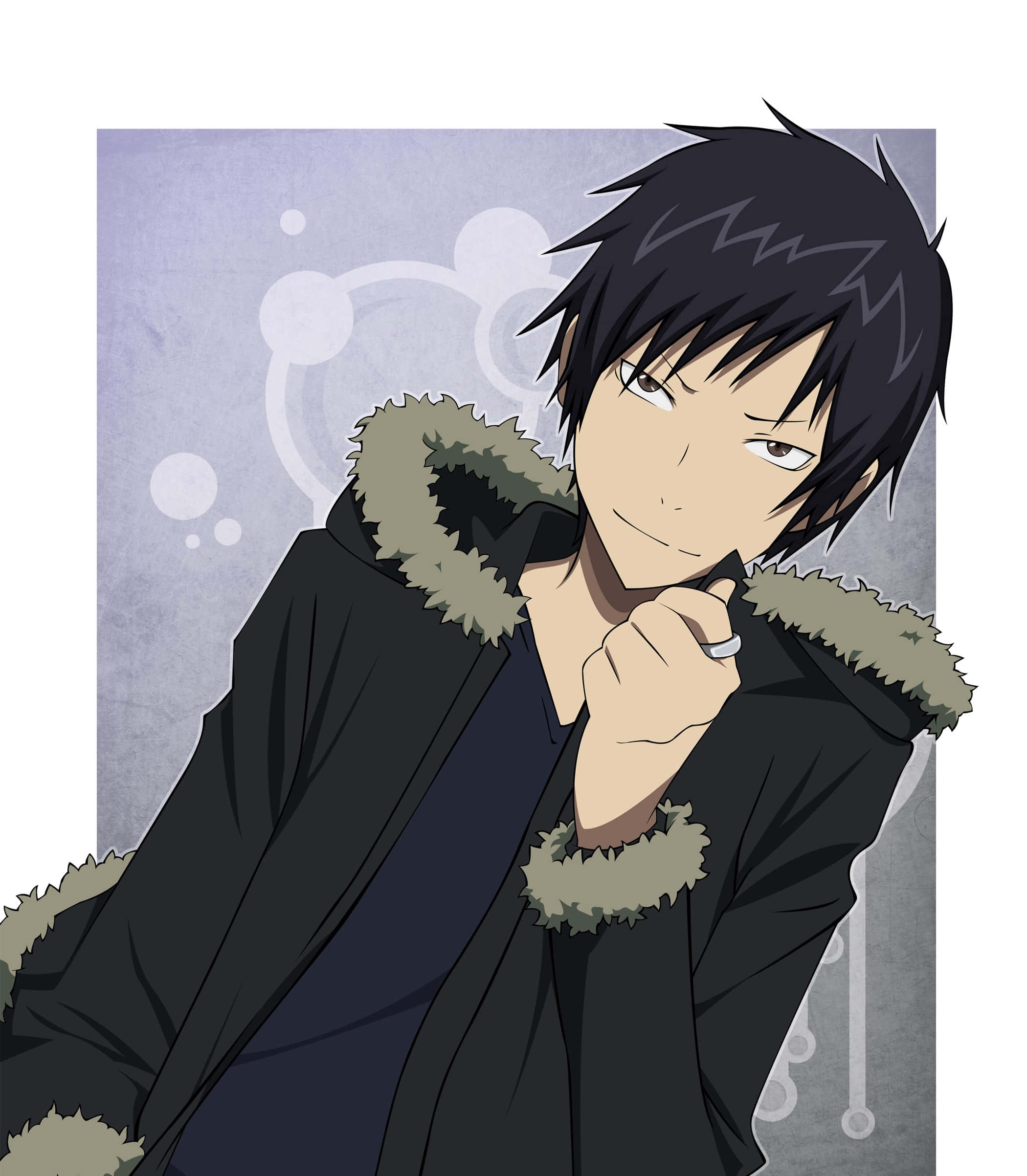 Izaya Orihara 桌布 壁紙 — 一位年輕的動漫男性，擁有尖刺黑髮和自信的笑容，穿著帶灰色毛領的黑色外套，背景是柔和的紫色和泡泡狀圖案。