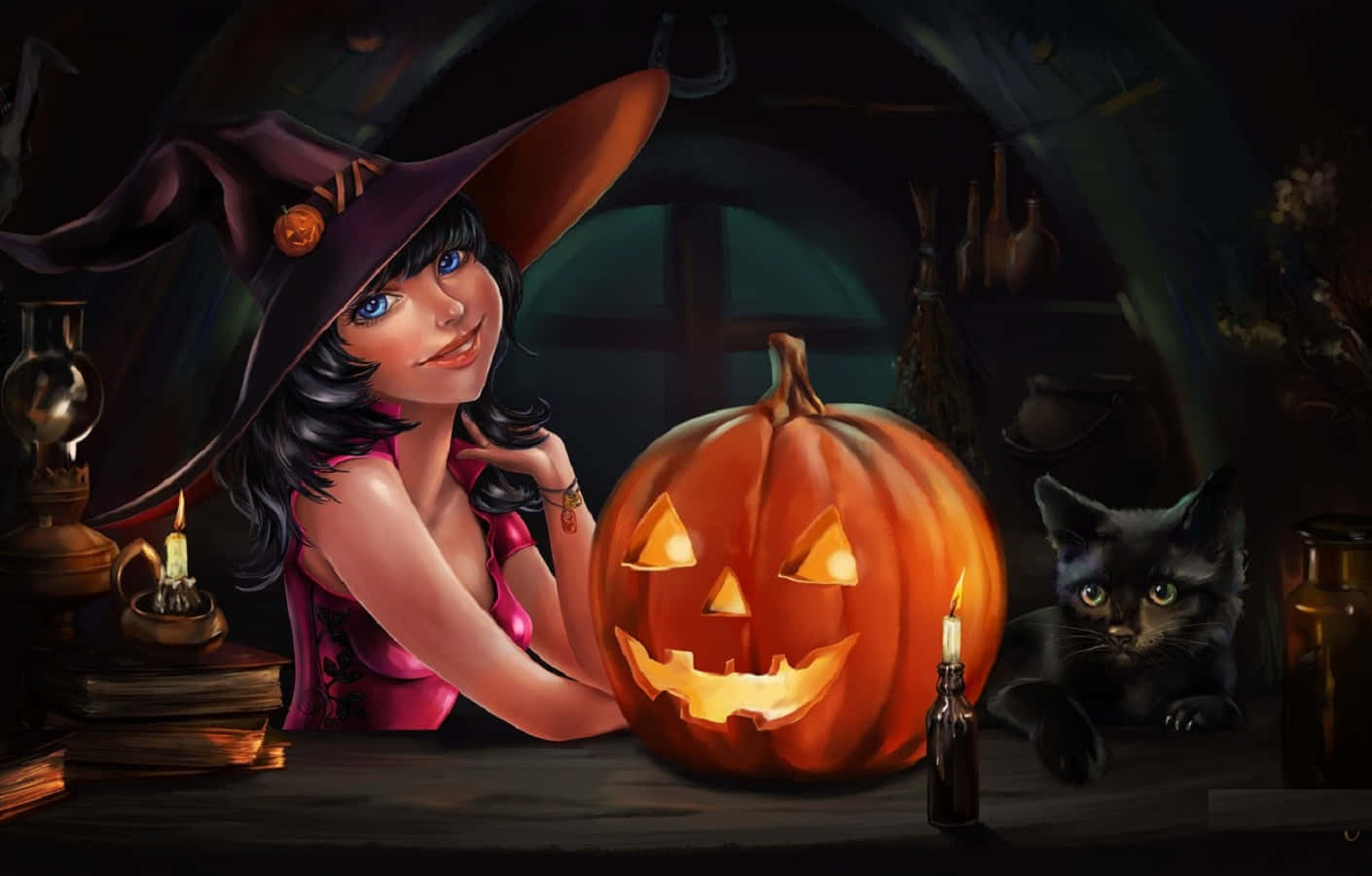Witch Hats 桌布 壁紙 — 一位微笑的女巫戴著紫色帽子，靠著一個發光的傑克南瓜燈，旁邊有一隻黑貓在昏暗的女巫小屋裡觀看。