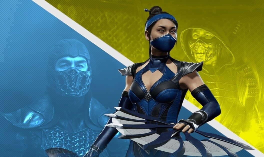 Mortal Kombat Kitana 桌布 壁紙 — 一位戴著藍色面具的女性戰士身穿裝甲戰鬥裝備，手持一把刀刃扇子，背景為分裂的藍色和黃色，並有幽靈般的戴面具人物。