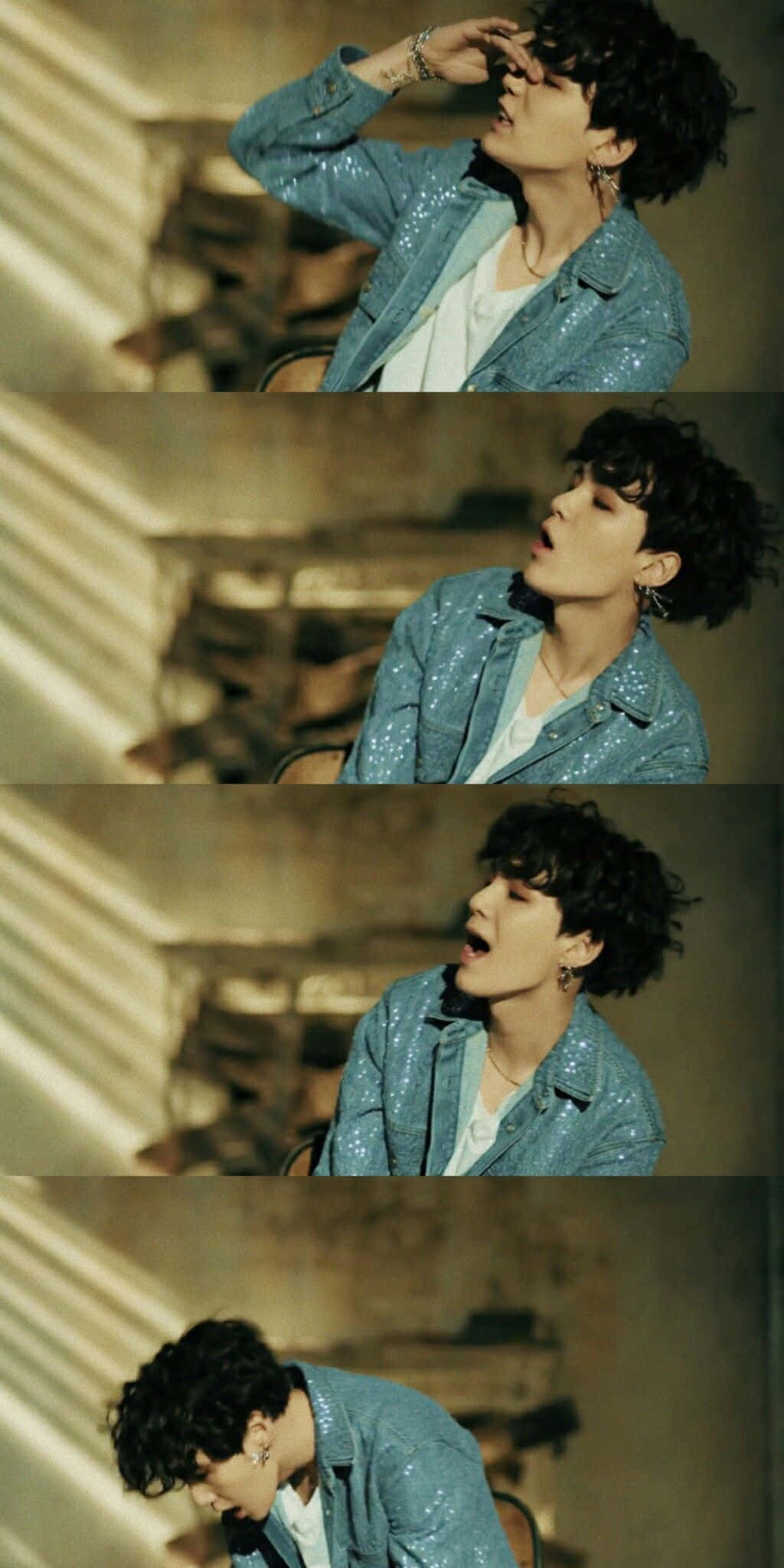 Bts Mv 桌布 壁紙 — 一位捲髮年輕男子穿著閃亮藍色外套，在溫暖金色燈光下，以四個富有表現力的畫面戲劇性地擺姿勢。