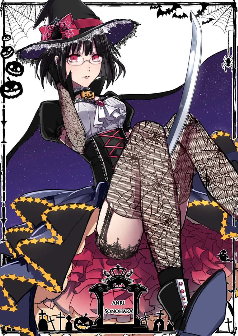 Anri Sonohara 桌布 壁紙 — 一位時尚的動漫女巫，擁有紅色眼睛和蜘蛛網圖案的服裝，自信地拿著劍，背景是紫色的萬聖節主題。