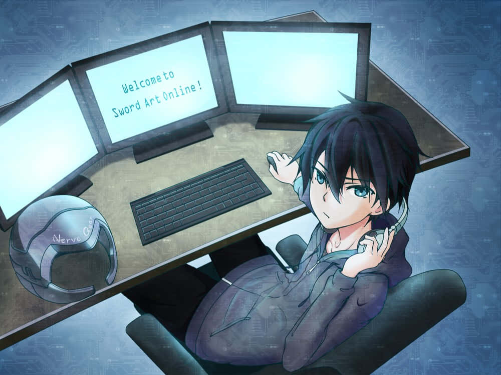 一位有抱負的動漫男孩坐在電腦前，致力於最新專案 壁紙 — 一個動漫角色坐在書桌前，三個顯示器顯示「Welcome to Sword Art Online!」，旁邊有一個NerveGear頭盔。