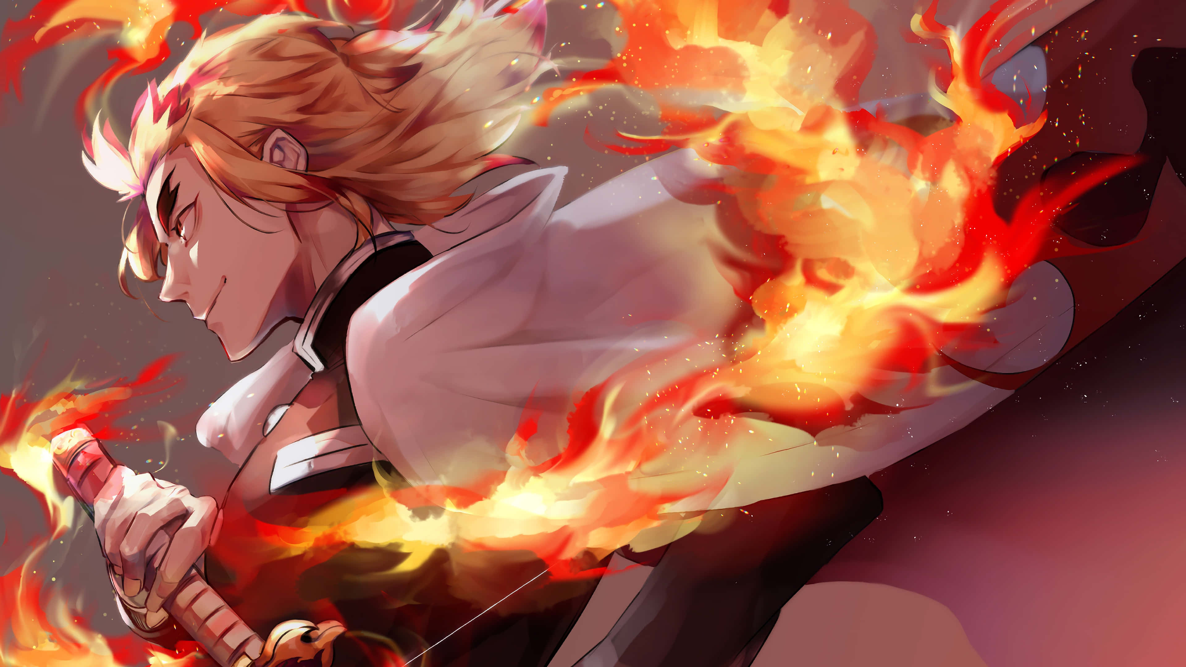 Rengoku Sword 桌布 壁紙 — 一位火紅頭髮的動漫戰士，在黑暗背景中揮舞著一把被鮮豔橙色和紅色火焰包圍的烈焰之劍。