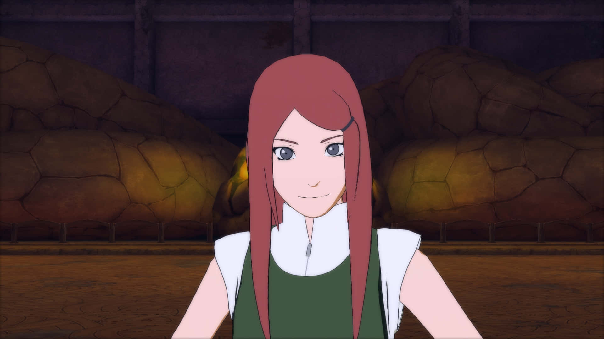 Kushina Uzumaki 桌布 壁紙 — 一位紅髮動漫女孩穿著綠色和白色的服裝，在光線昏暗的石牆房間裡溫柔地微笑。