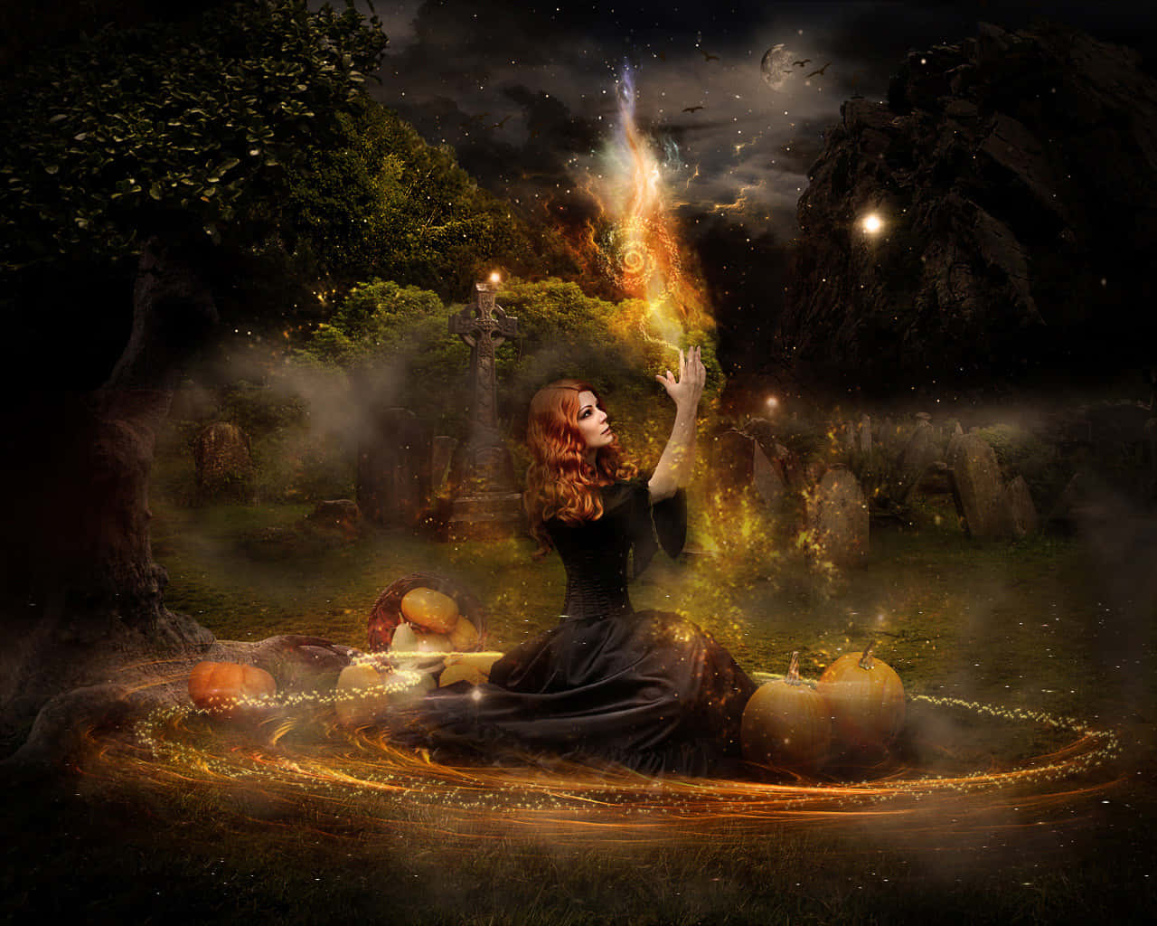 Magic Spell 桌布 壁紙 — 一位紅髮女巫身穿黑色長袍，在星空下的迷霧墓園中施展火焰咒語。