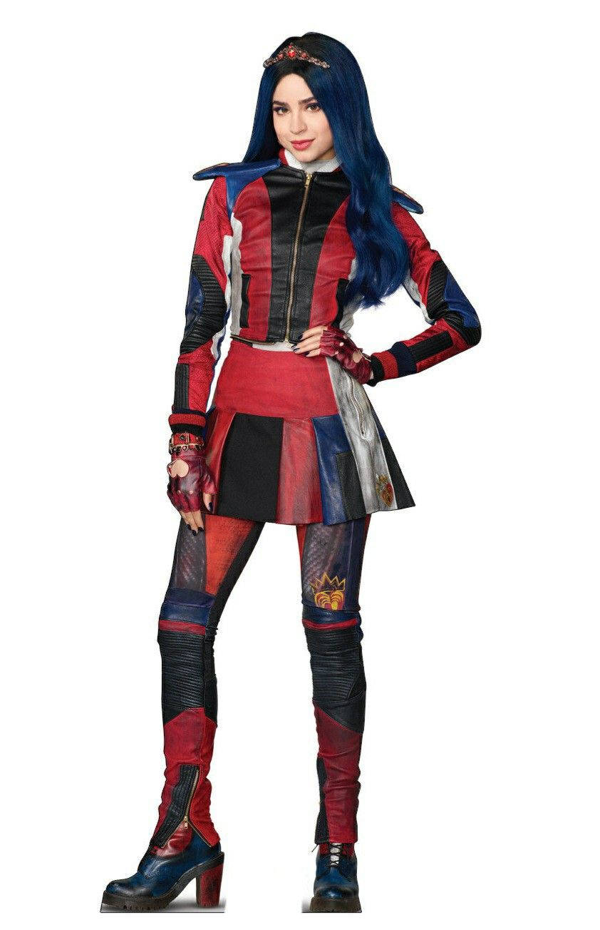 Actress 桌布 壁紙 — 一位藍髮女性穿著大膽的紅、藍、黑裝甲服裝，帶有皇冠圖案和高筒靴。