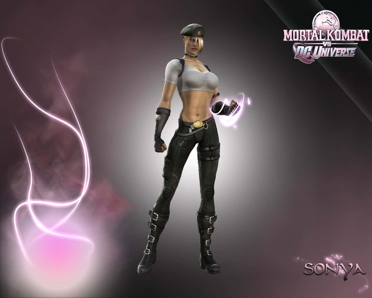 Mortal Kombat Vs Dc Universe 桌布 壁紙 — 一位身穿戰術裝備的女戰士，戴著手套的手周圍環繞著發光的能量，在深色漸變背景前擺好姿勢。