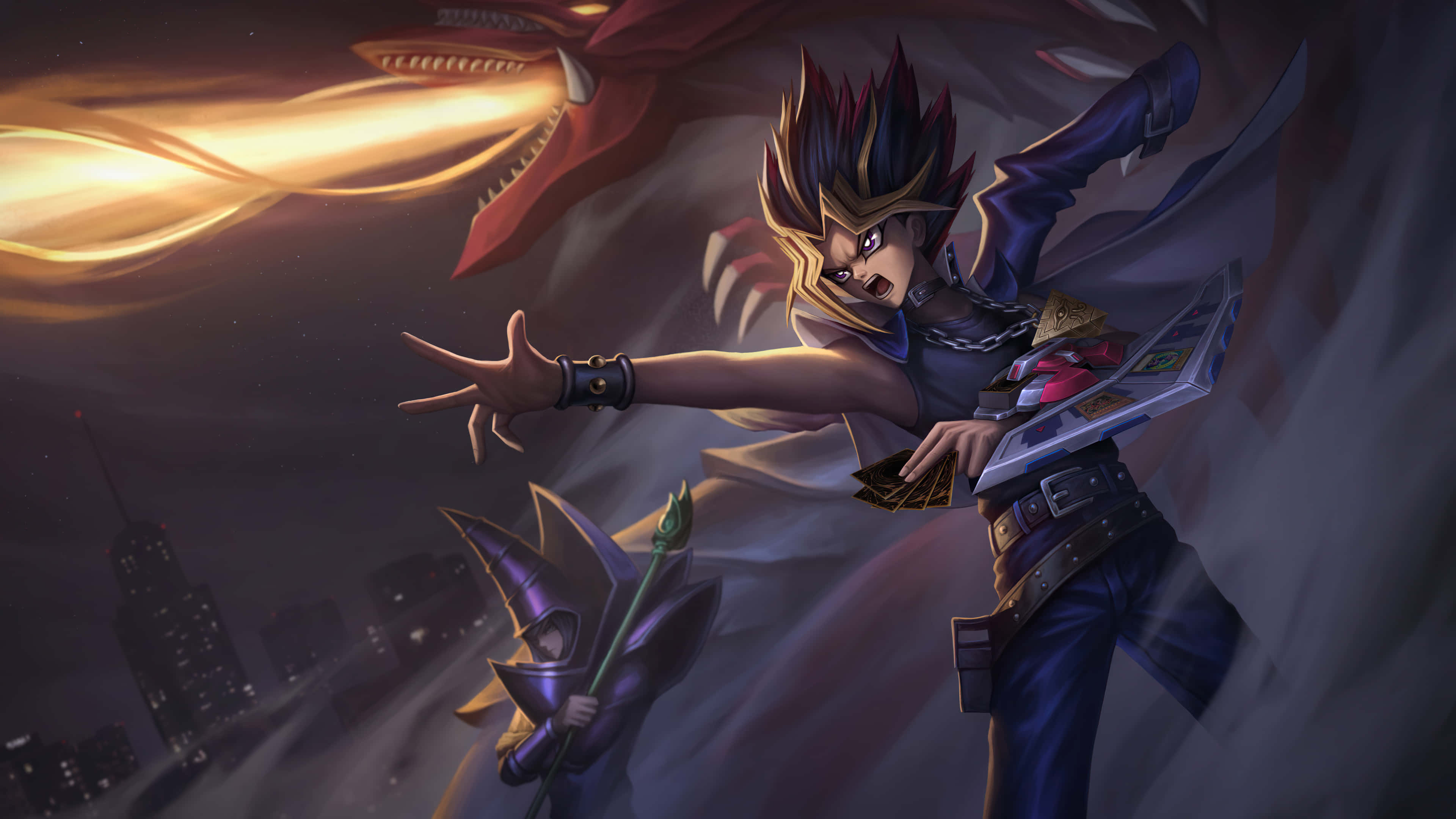 Yugioh 桌布 壁紙 — 一位身穿深藍色服裝的年輕決鬥者在夜晚的城市天際線前召喚出一條火紅色的龍。