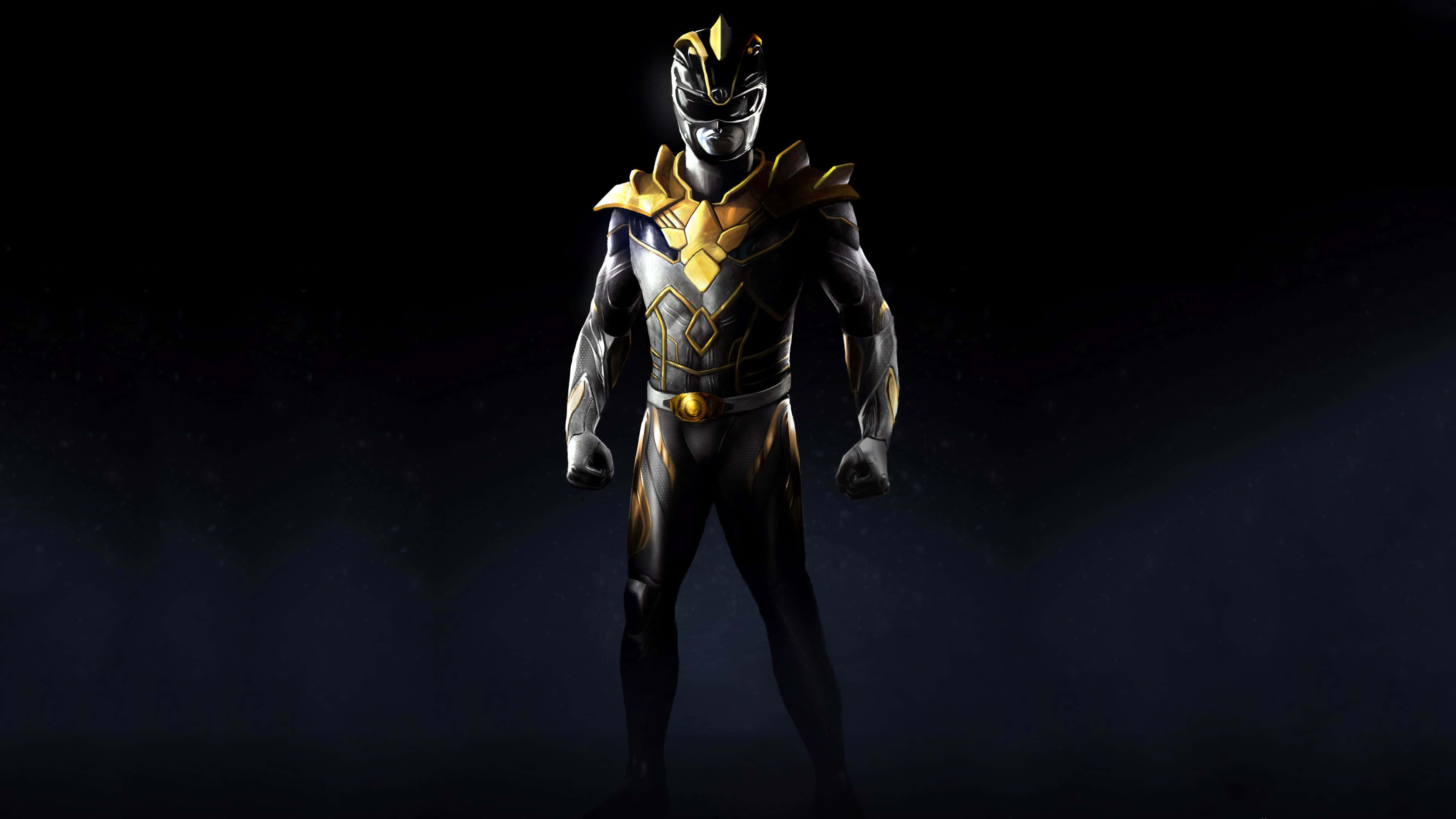 Power Rangers 桌布 壁紙 — 一位身穿黑色和金色裝甲的超級英雄在黑暗星空背景下以戲劇性燈光英勇站立。