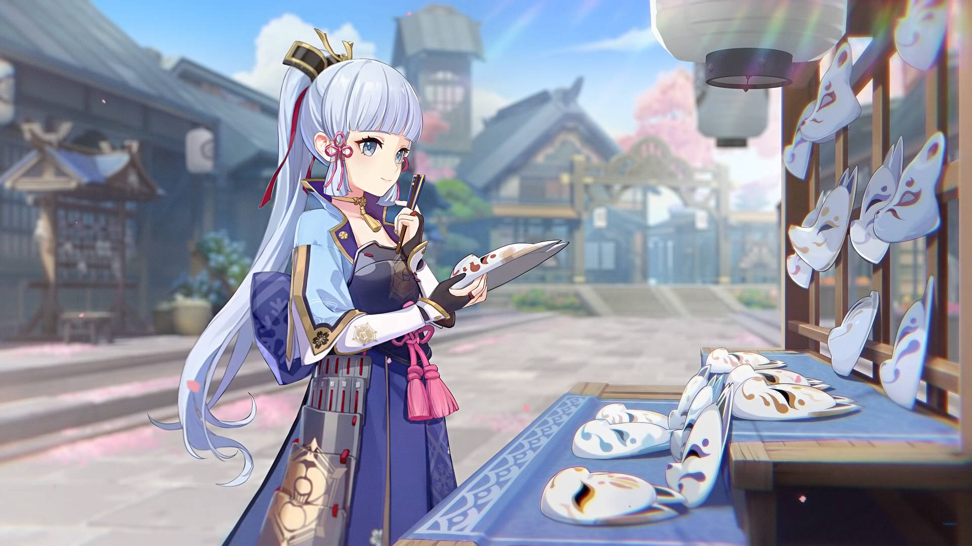 遊戲 桌布 壁紙 — 一位銀髮動漫少女穿著傳統服飾，在櫻花樹下的攤位繪製裝飾面具。