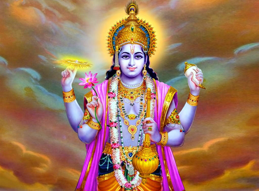 Vishnu 桌布 壁紙 — 一位閃耀的四臂印度教神祇，佩戴金色珠寶和粉紅色長袍，在燦爛的日落天空下手持象徵性物品。