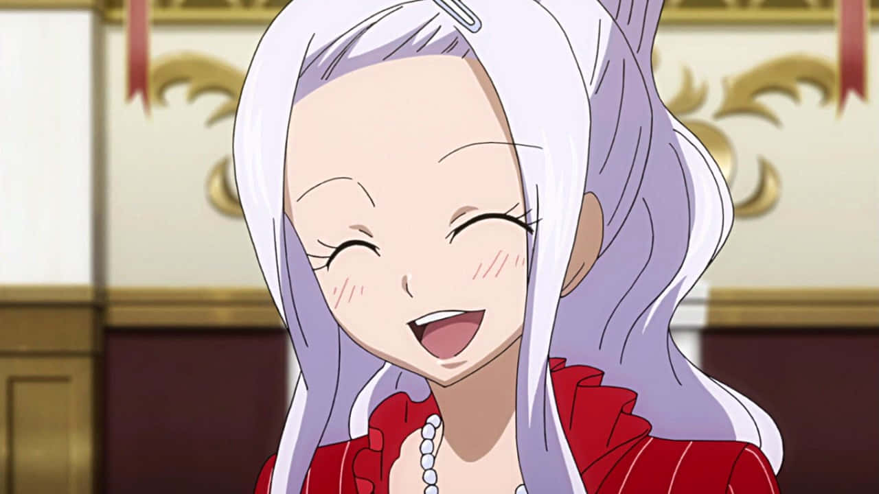 Mirajane Strauss 桌布 壁紙 — 一位開心的動漫女孩，白髮紅裙，在華麗的房間裡歡笑。