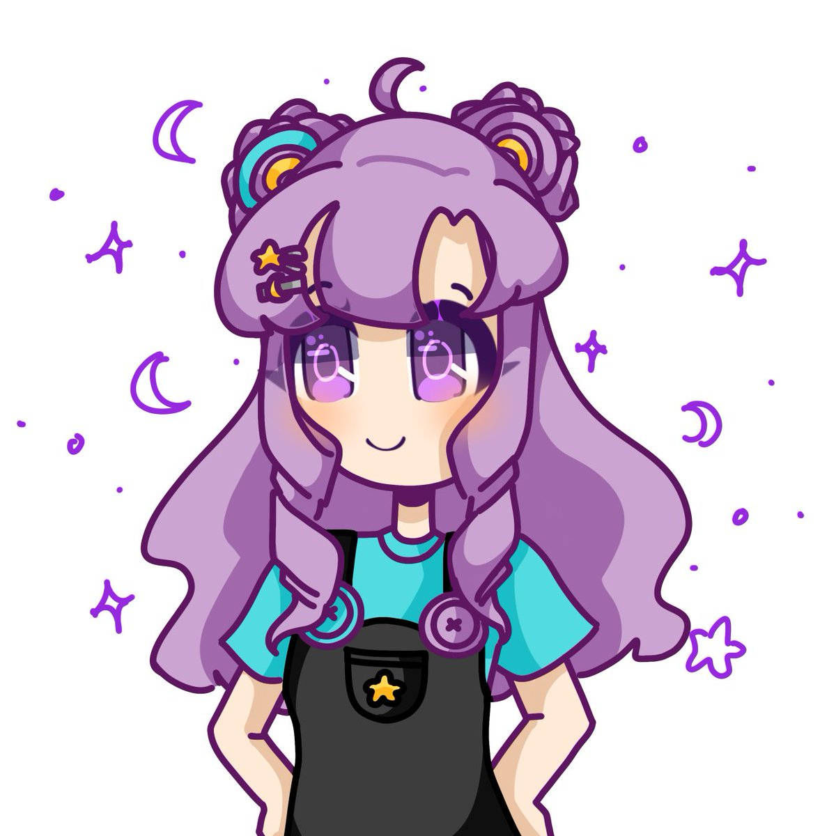 The Krew Lunar 壁紙 — 一位開心的動漫女孩，紫色頭髮，佩戴星星月亮飾品，在閃爍的宇宙背景中微笑。